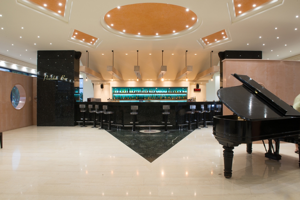 Main Bar Poseidon