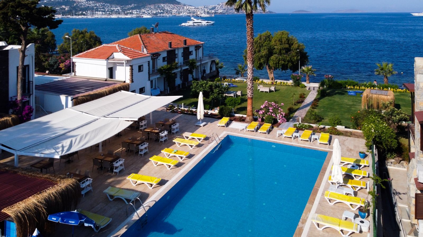 Piscina deschisă
