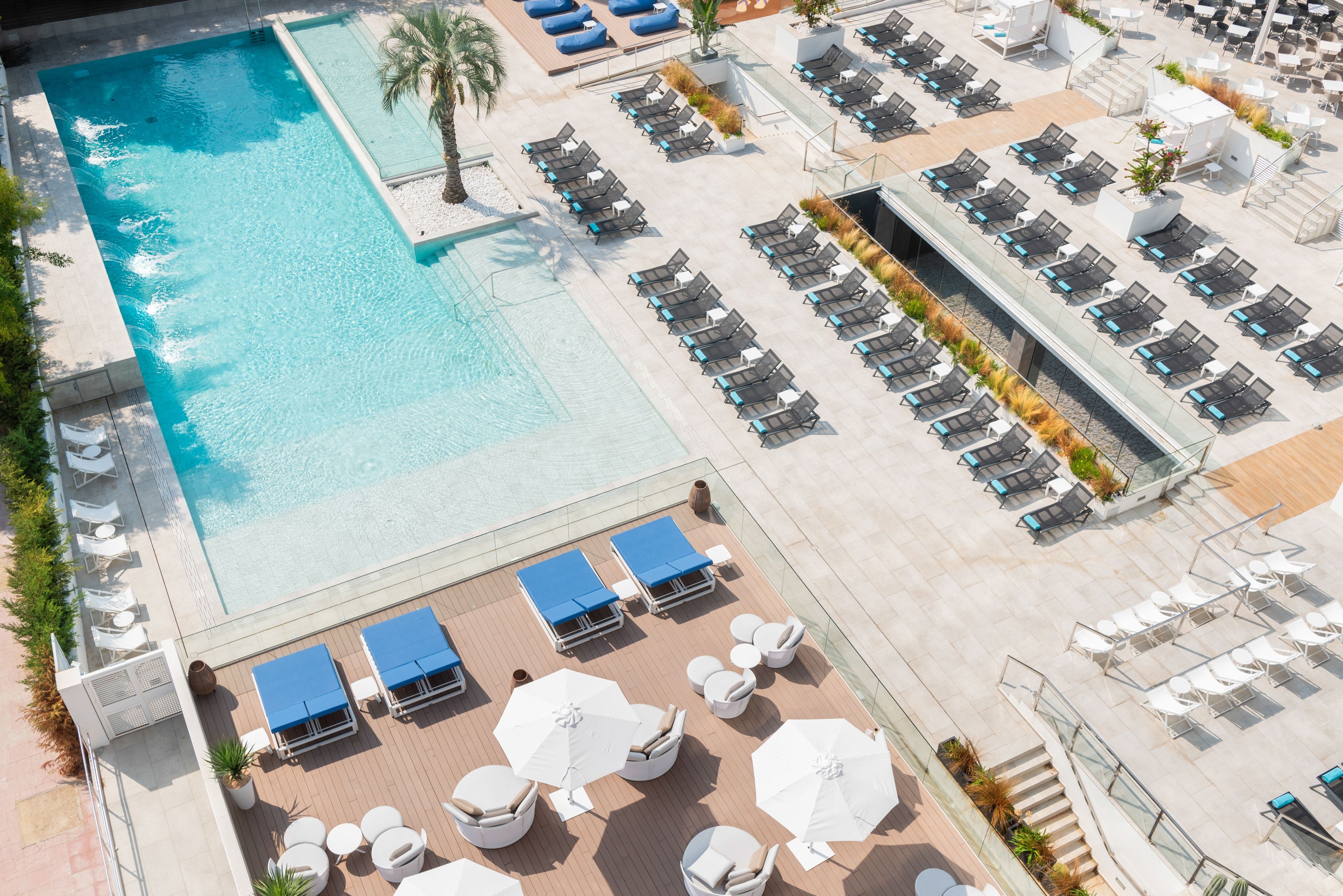 Piscina deschisă