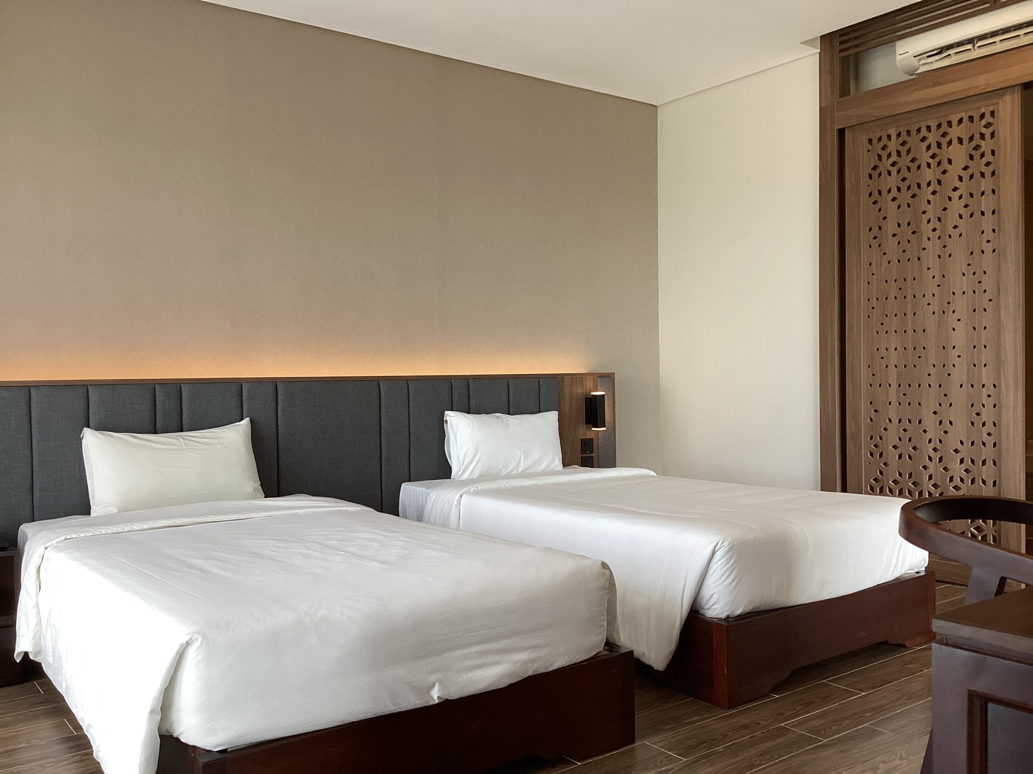 PREMIER SUIT SEA VIEW 