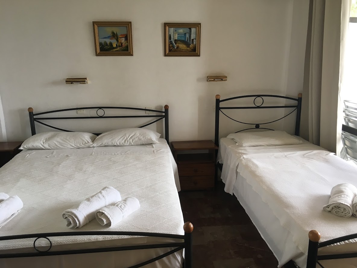 APARTMENT 2 BEDROOM 5 PAX