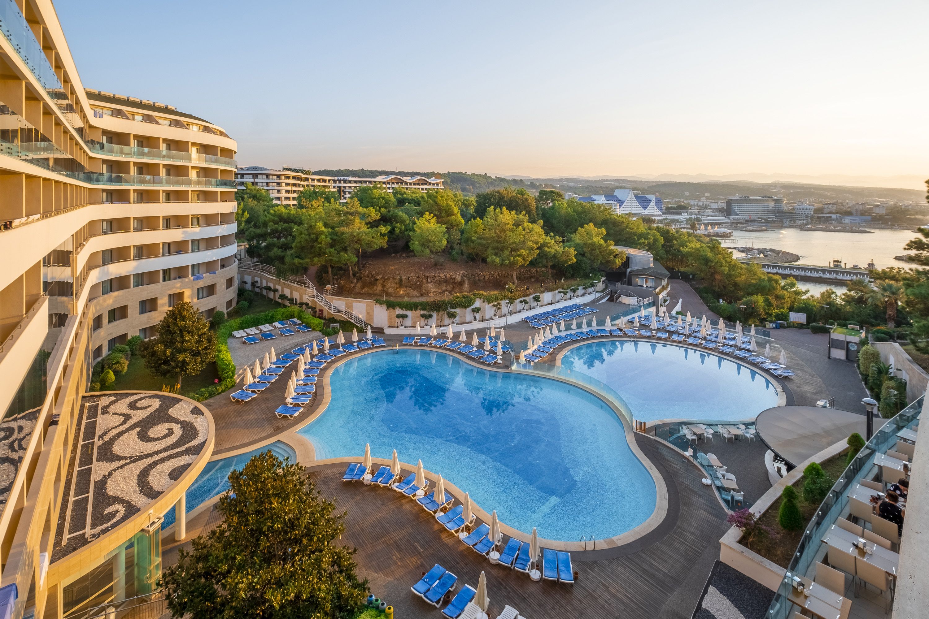Piscina deschisă