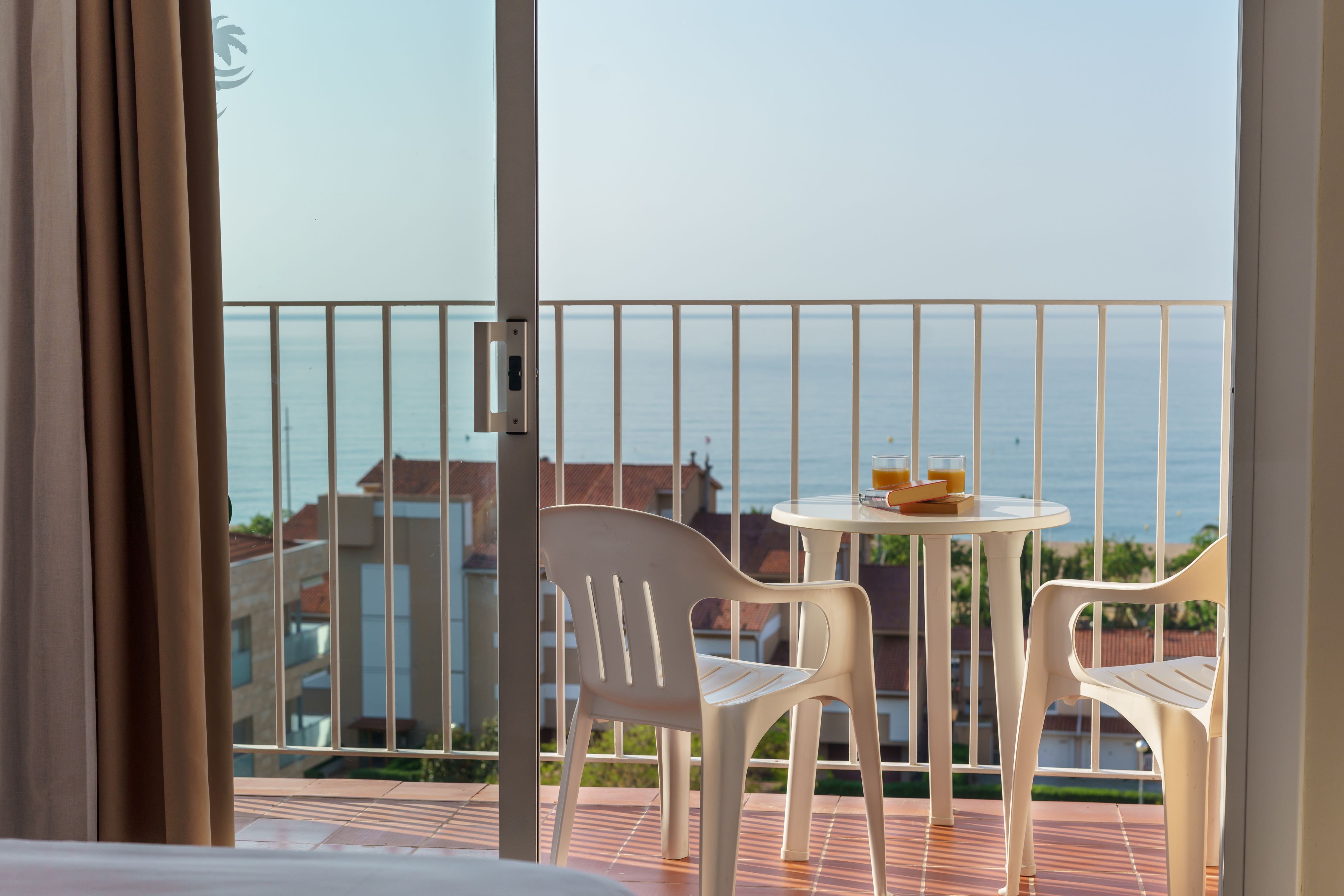 DOBLE STANDARD SEA VIEW ROOM