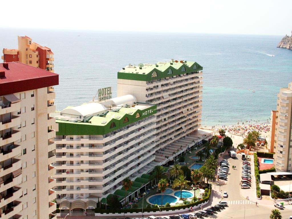 Hotel AR Roca Esmeralda and Spa