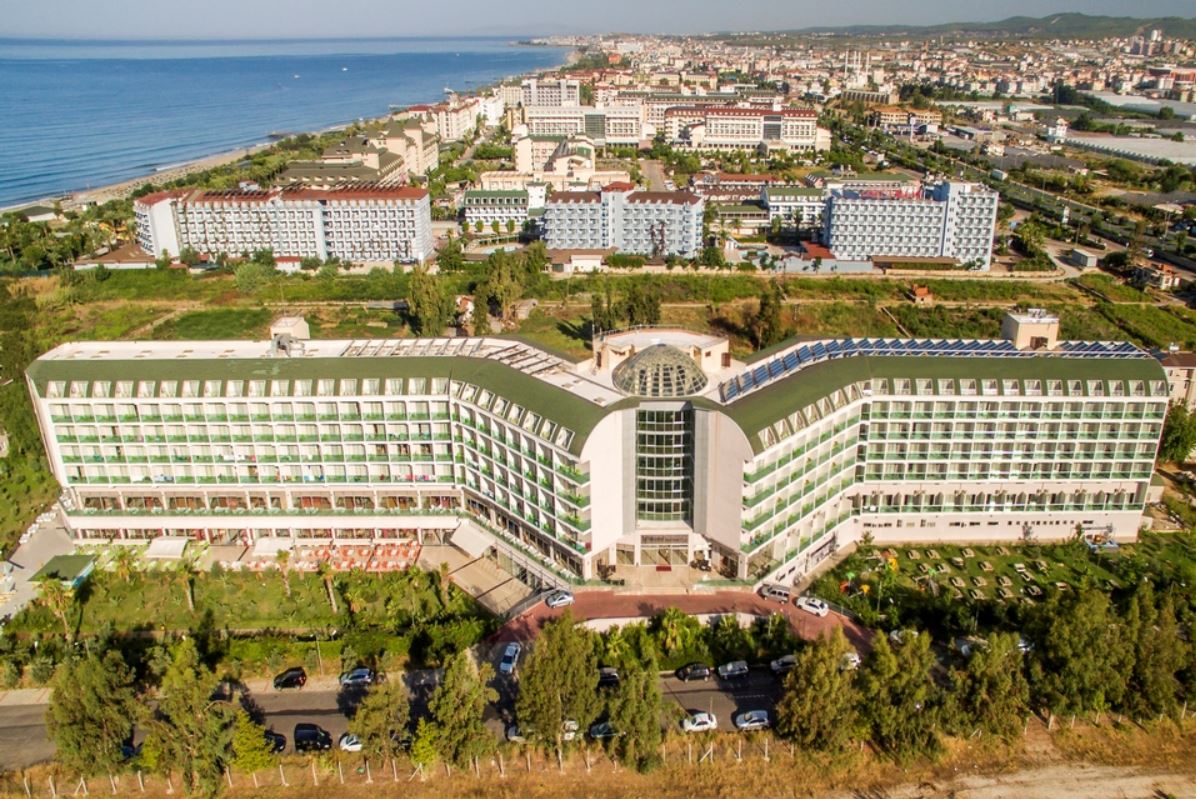 HEDEF BEACH RESORT 1.JPG