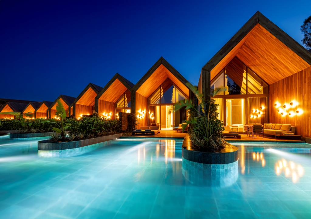 Lagoon Suite