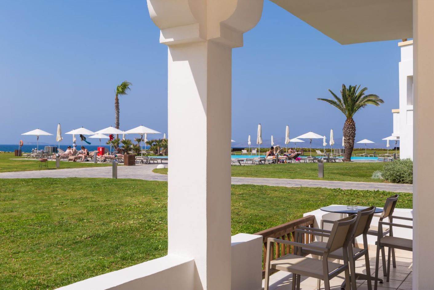 Superior Apartment 1 Bedroom 1st Row SeaFront Balcony or Terrace