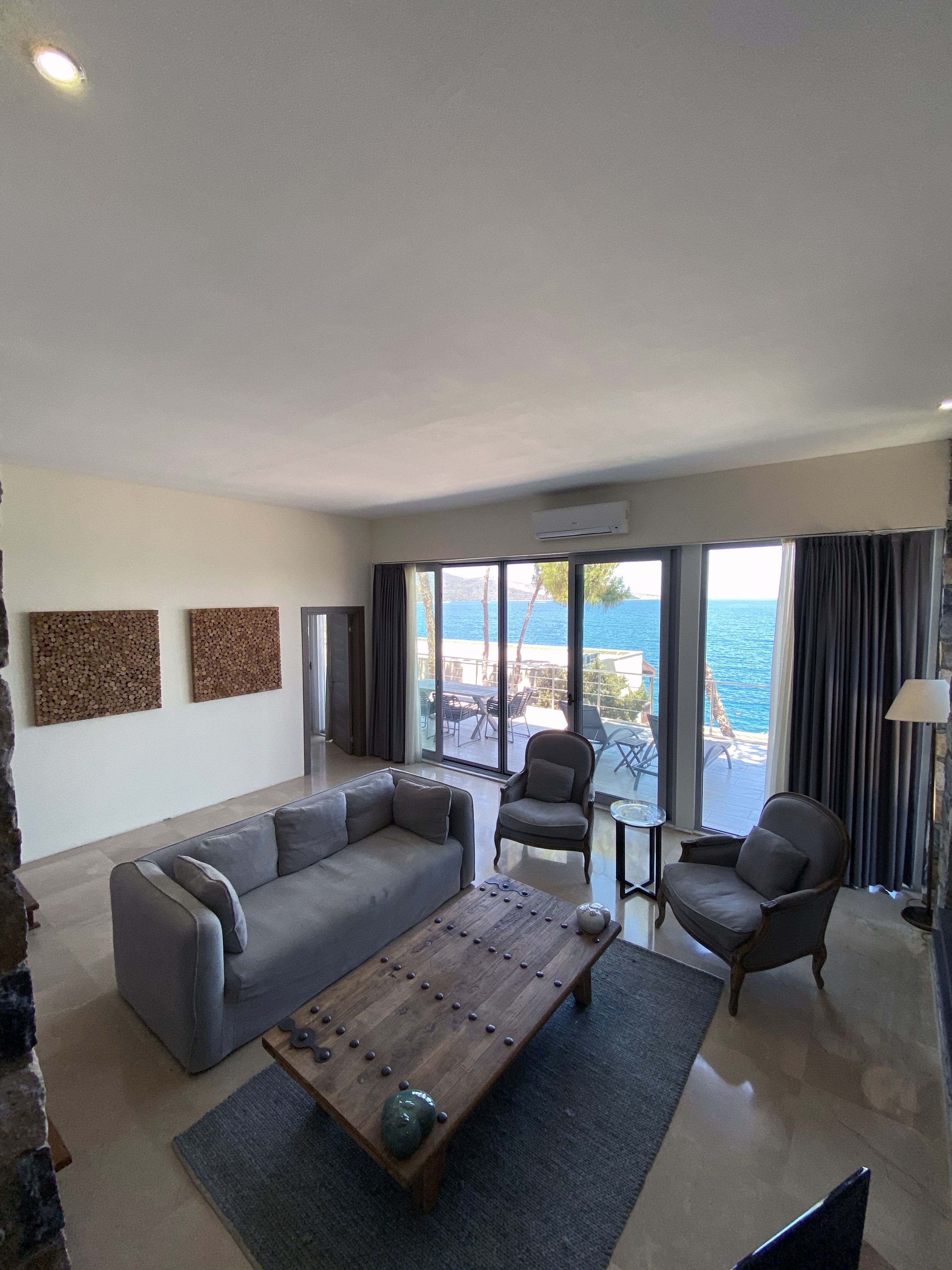 Stone Suite