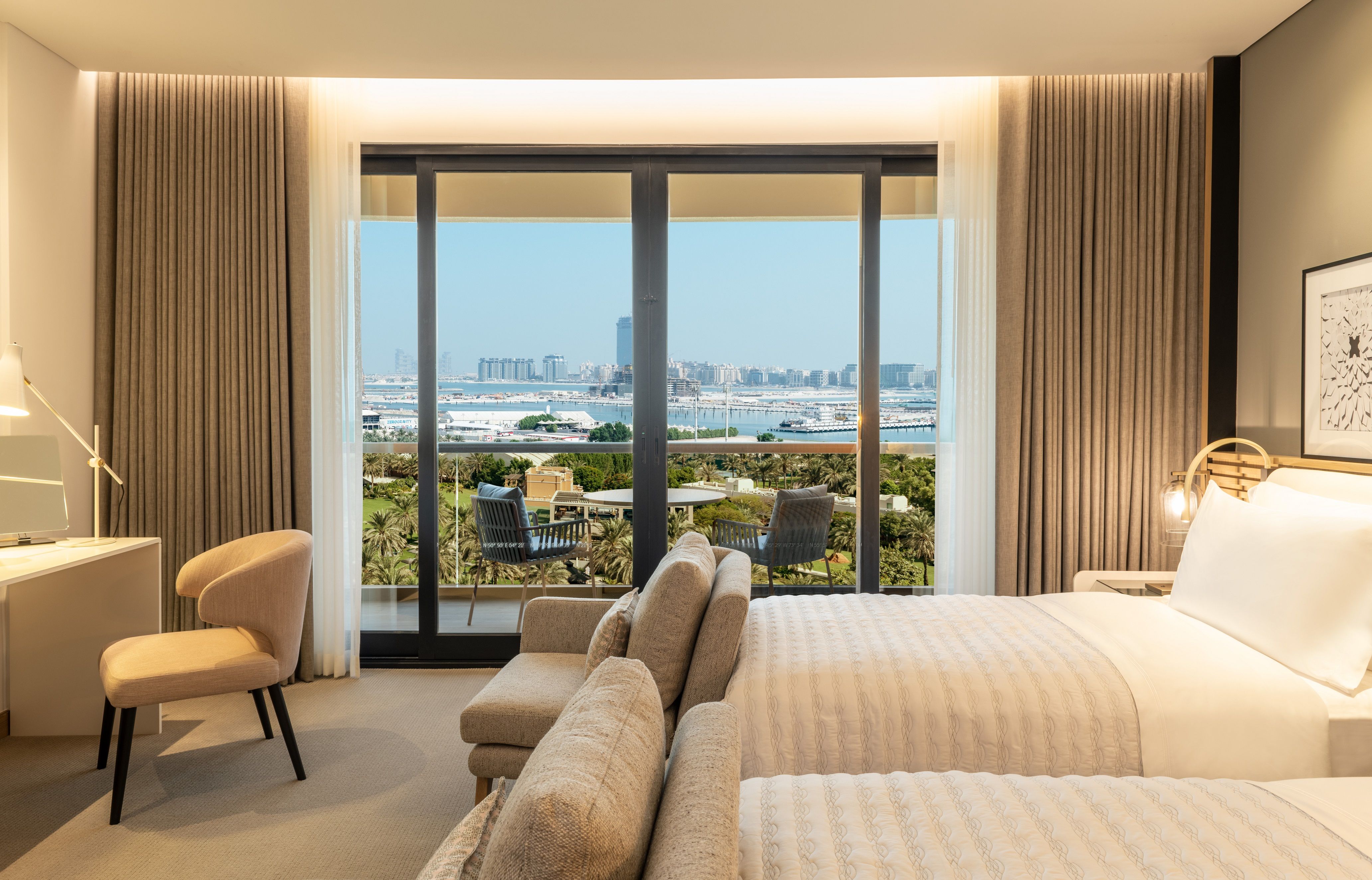 Royal Club Tower Room Sea View