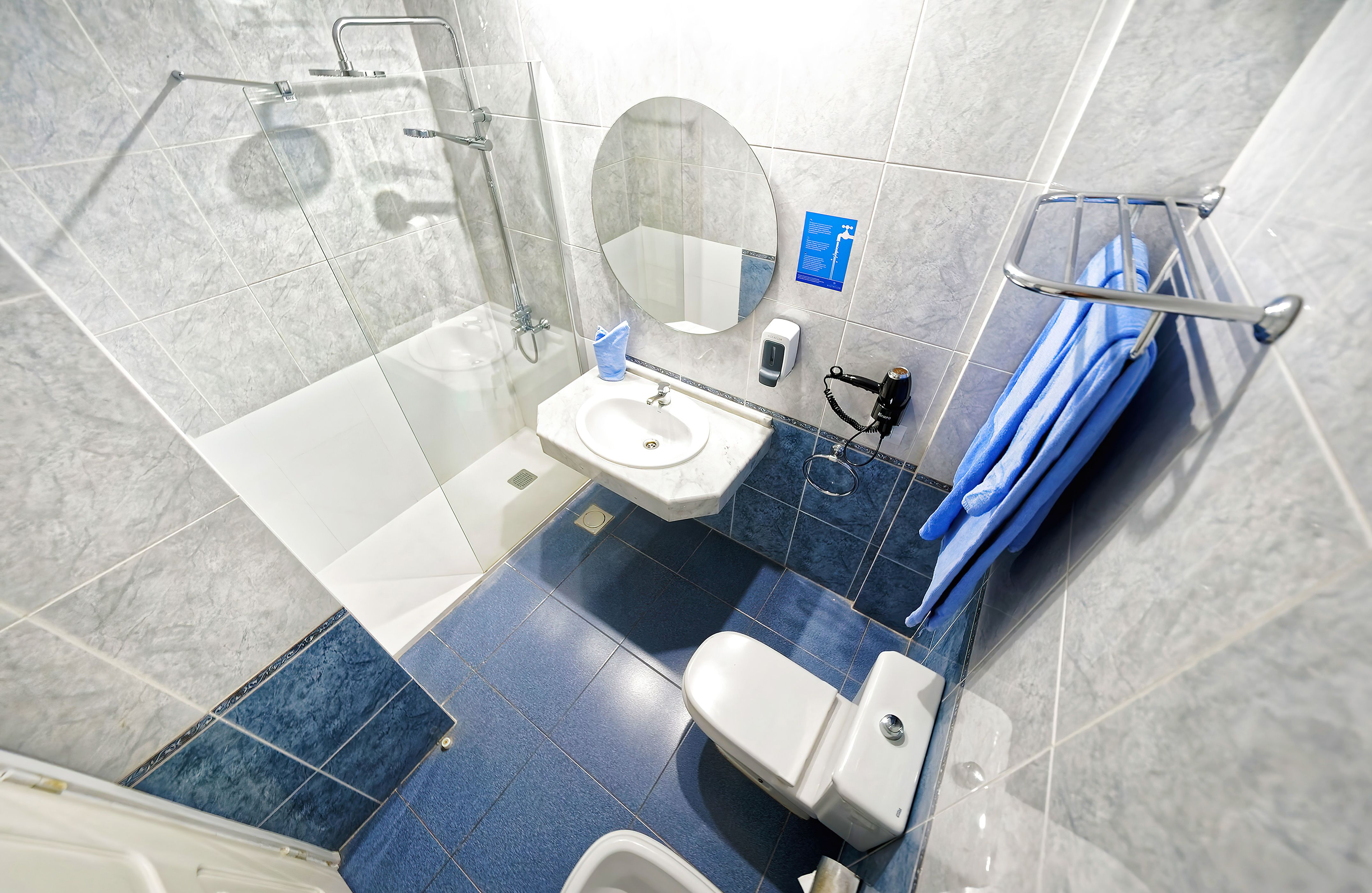 APARTMENT ONE BEDROOM BALCONY OR TERRACE