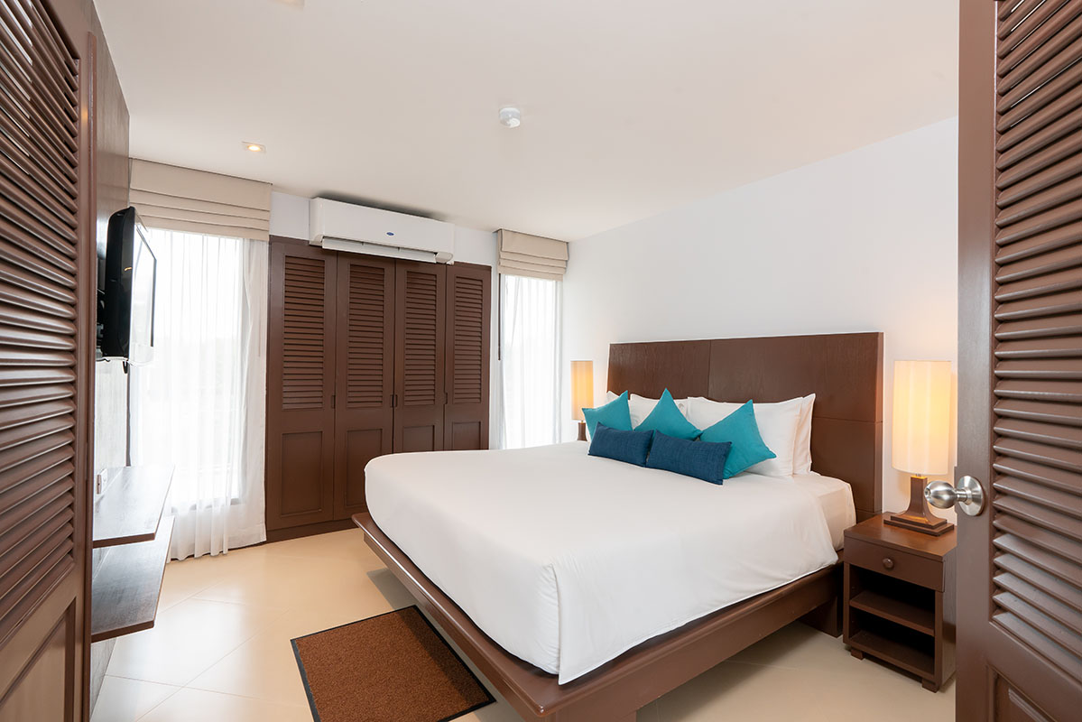 ONE BEDROOM SUITE