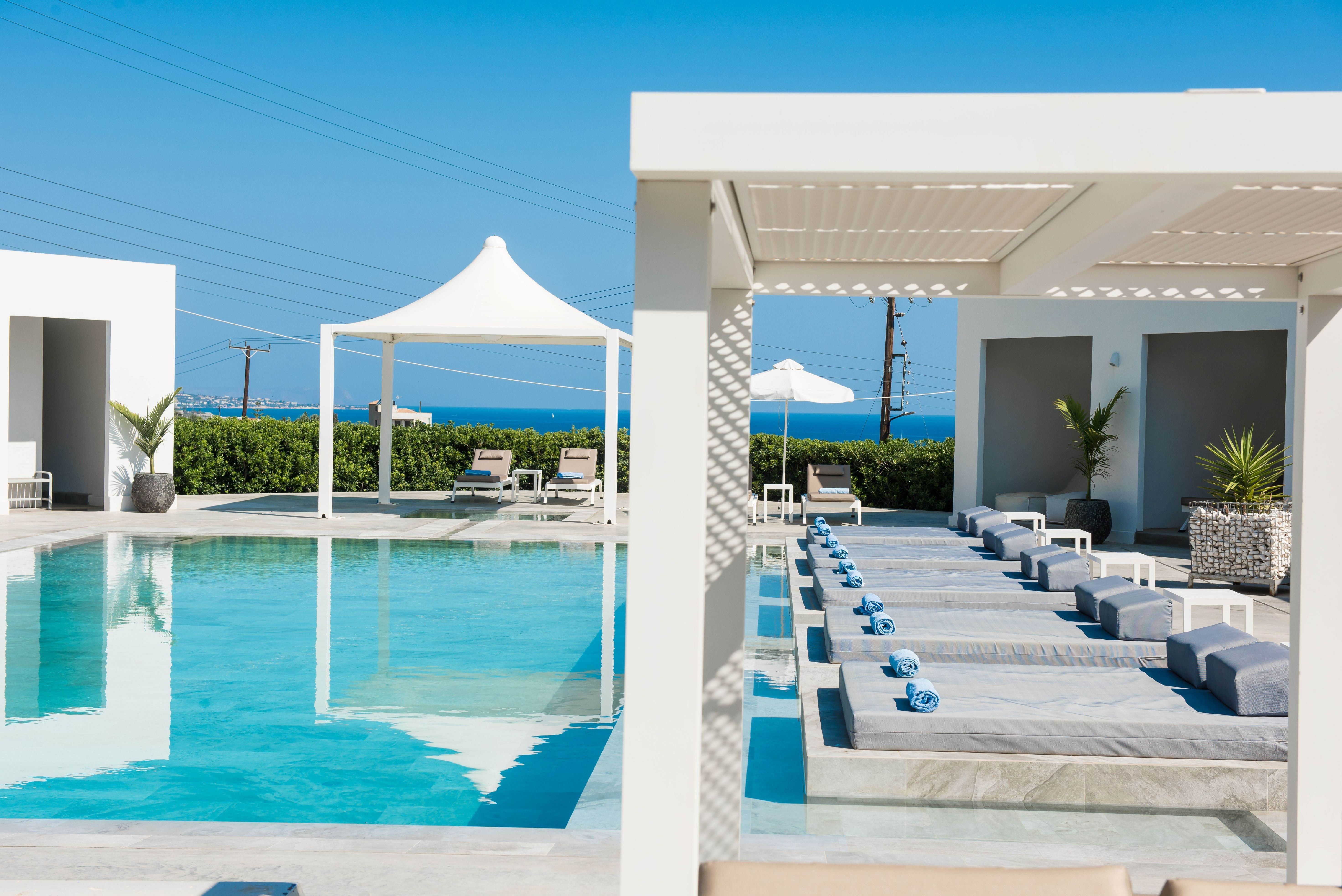 Piscina deschisă