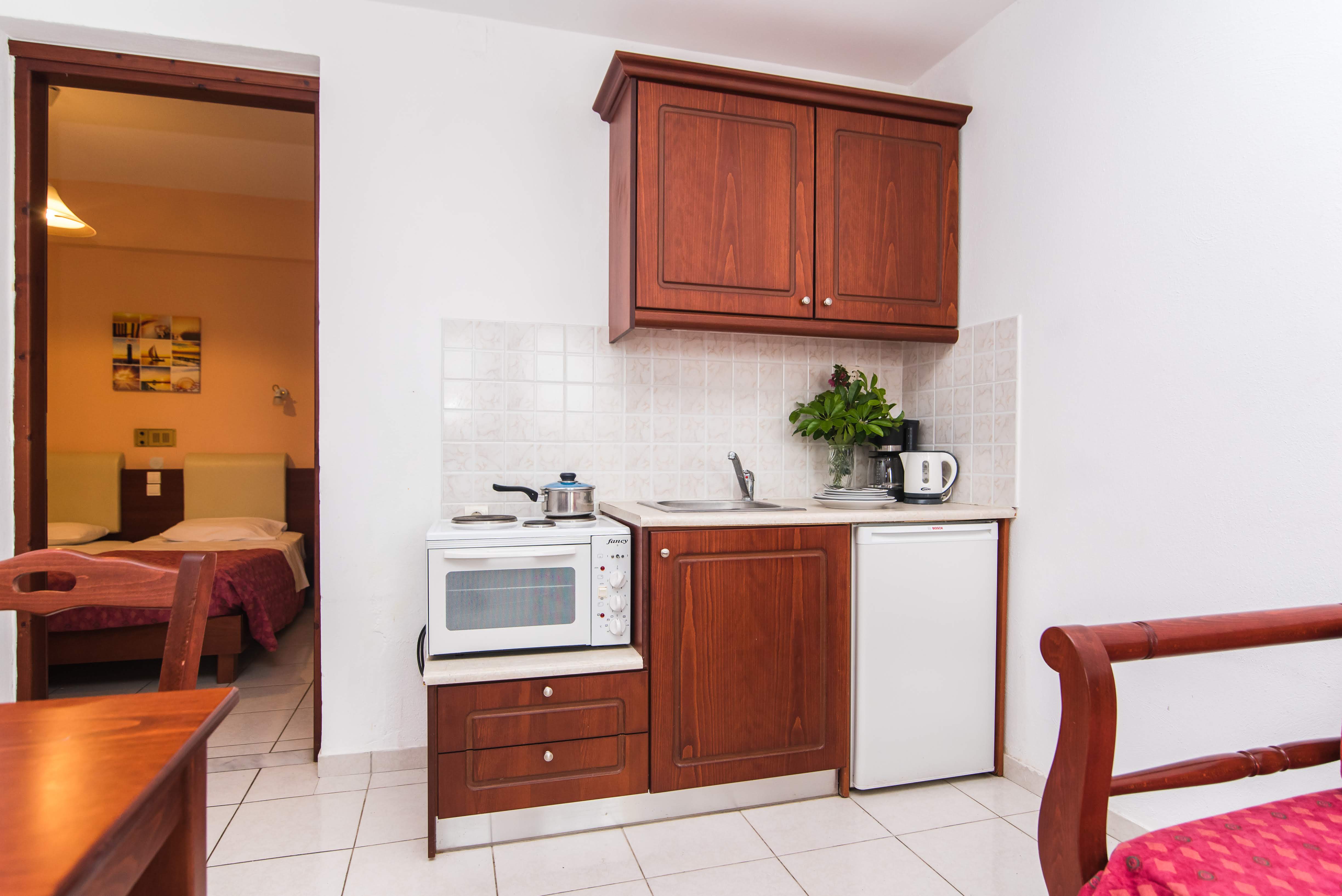 ONE BEDROOM APARTMENT GARDEN VIEW OR SIDE SEA VIEW 4 PAX