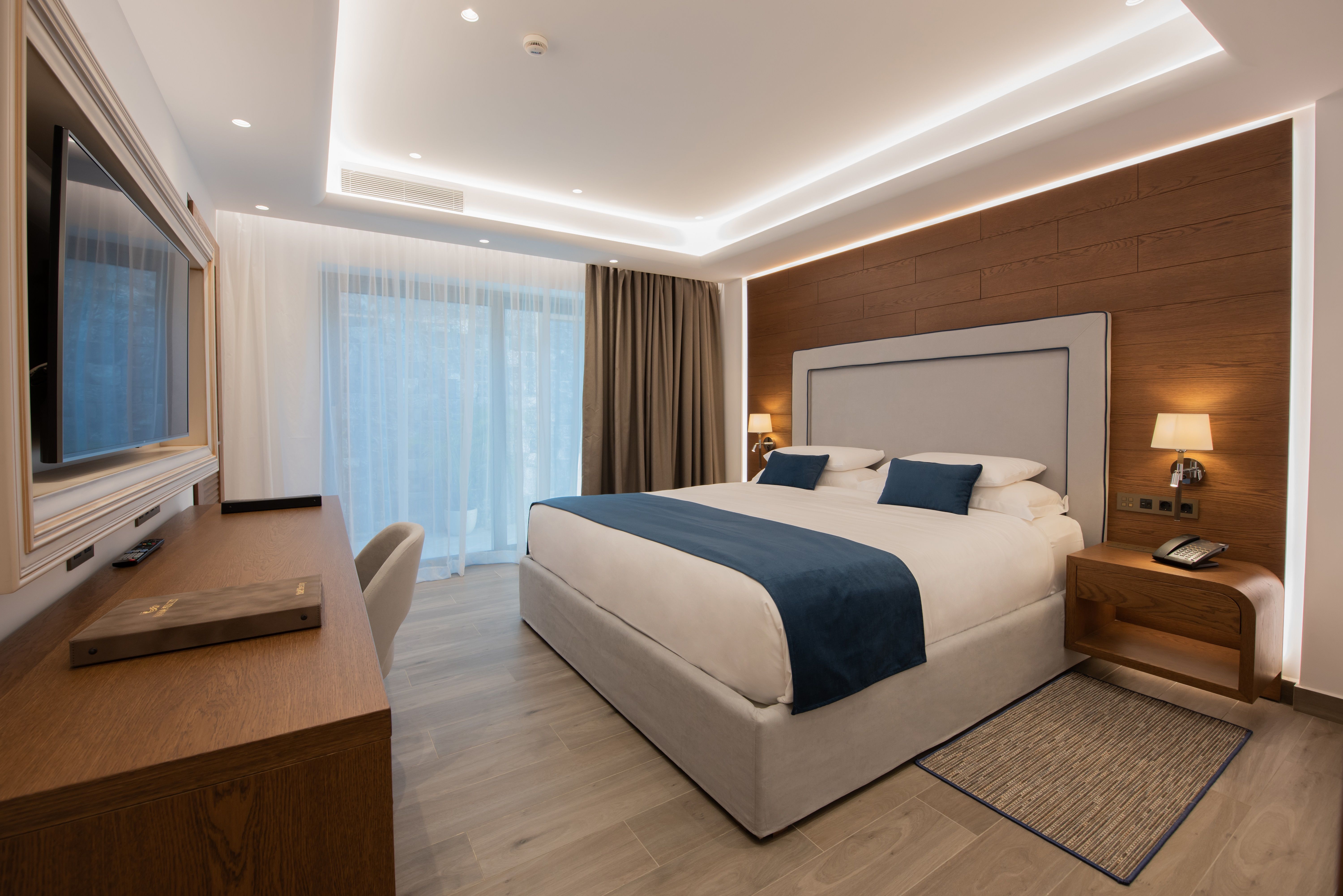 Princess Luxury 2 Bedroom Villa Sea View with private heated pool