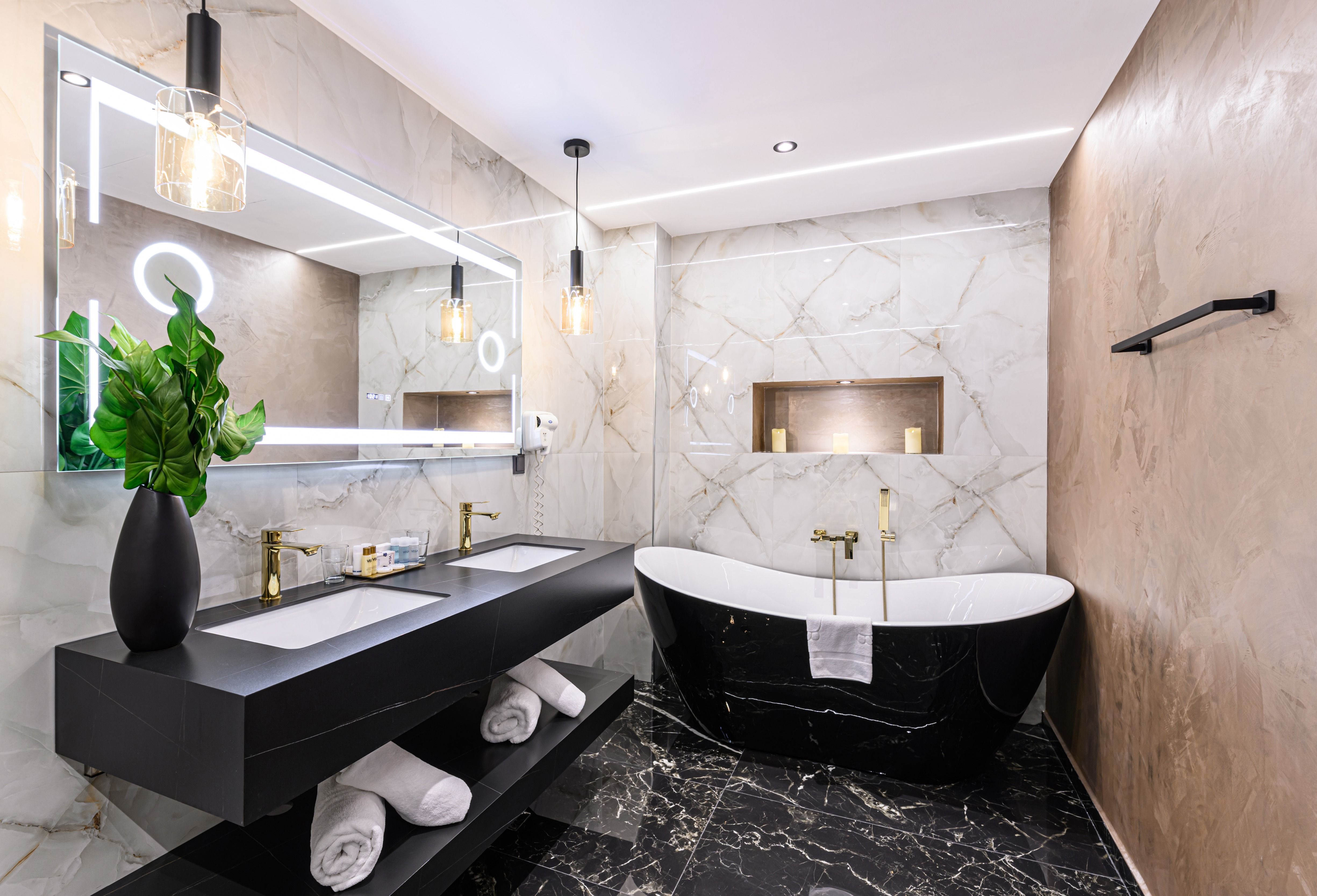 Presidential Suite panoramic Danube view