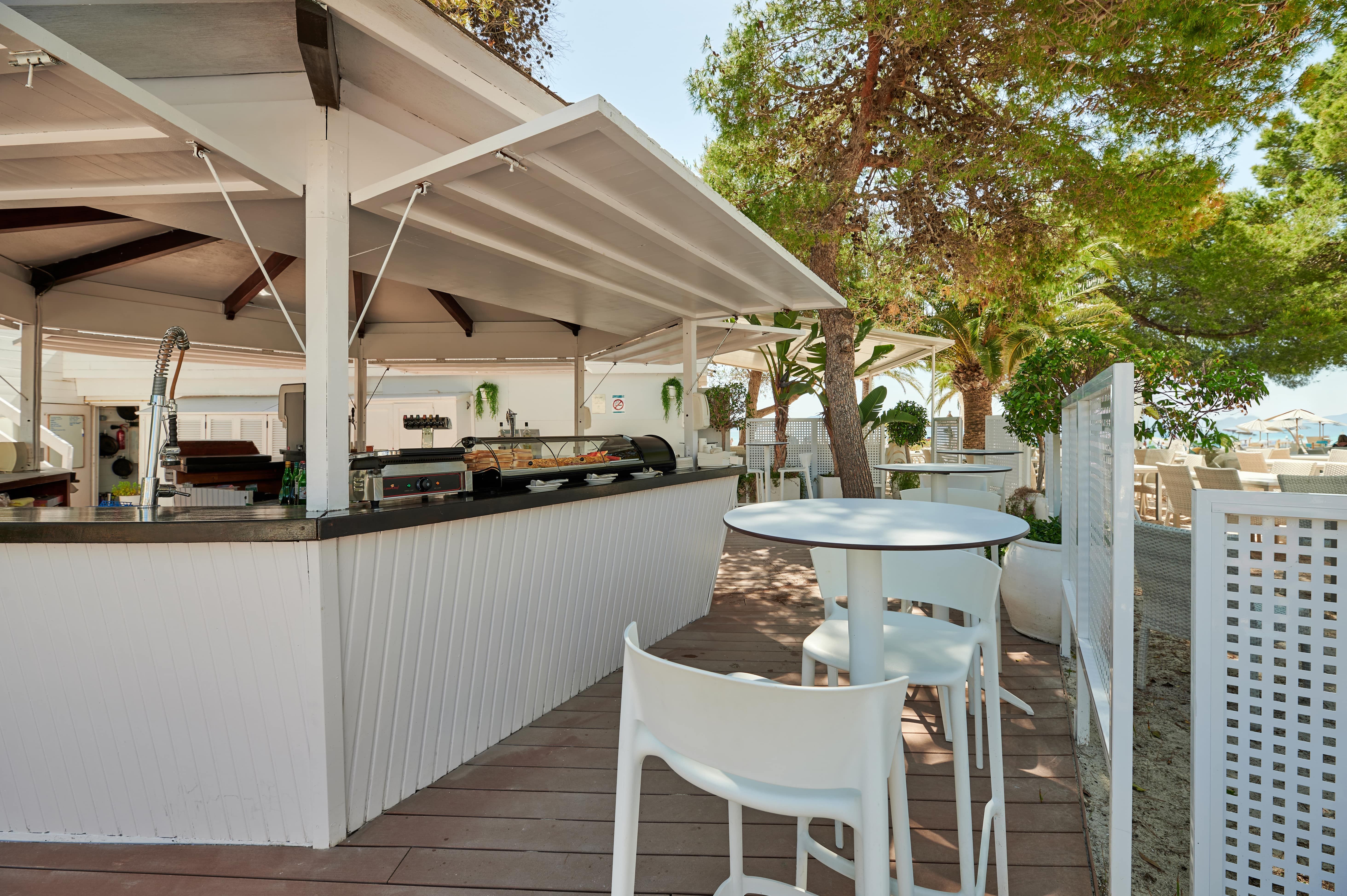 Beach Bar