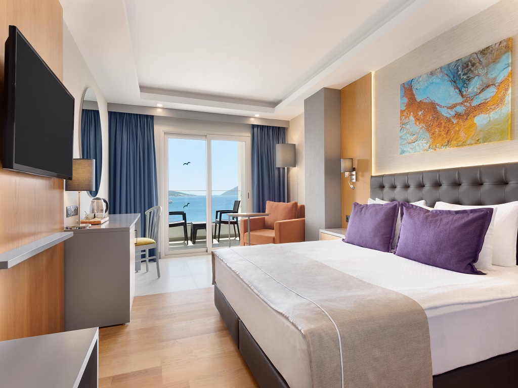 DELUXE ROOM SEA VIEW