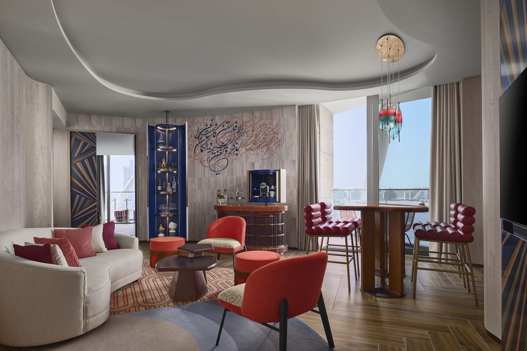Spectacular Suite