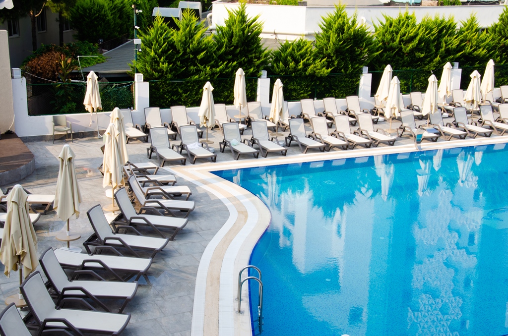 Piscina deschisă