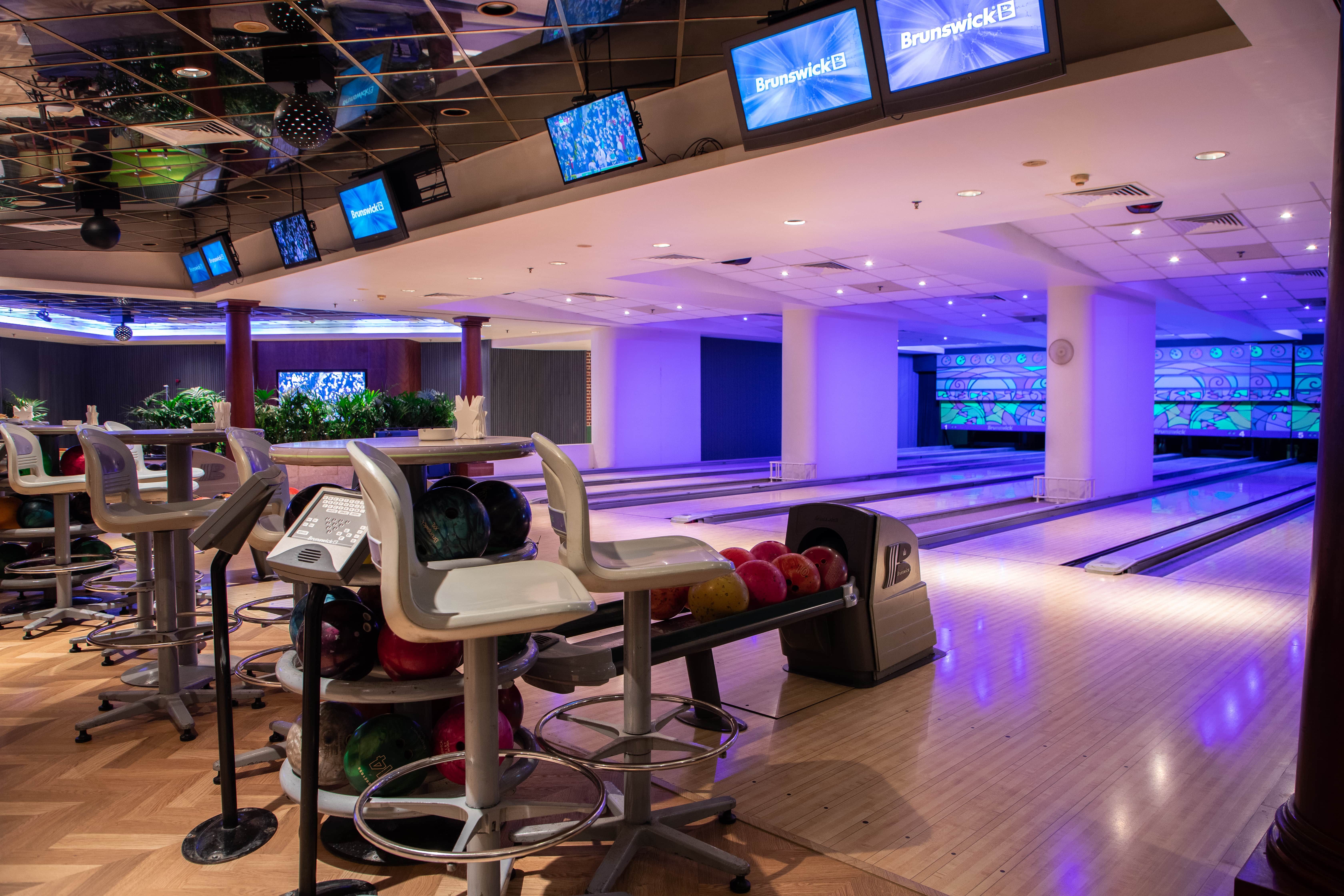 The Avenue Bowling