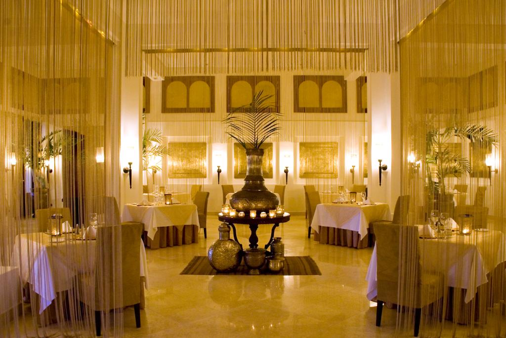 THE SULTANS DINING ROOM