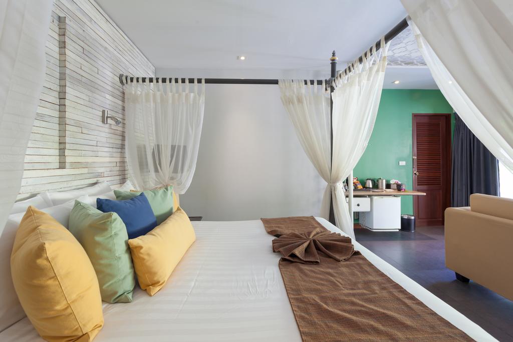 Pool Villa / Dewa Pool Villa