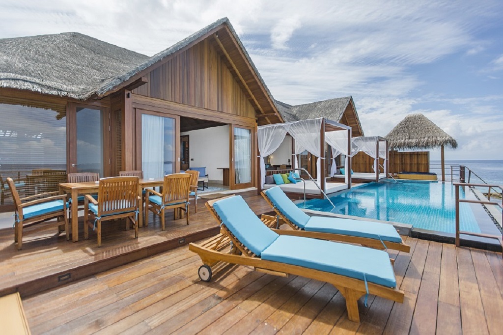 Two-Bedrooms Reef Residence with Pool
