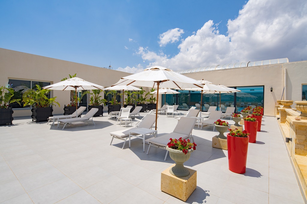 Piscină interioară