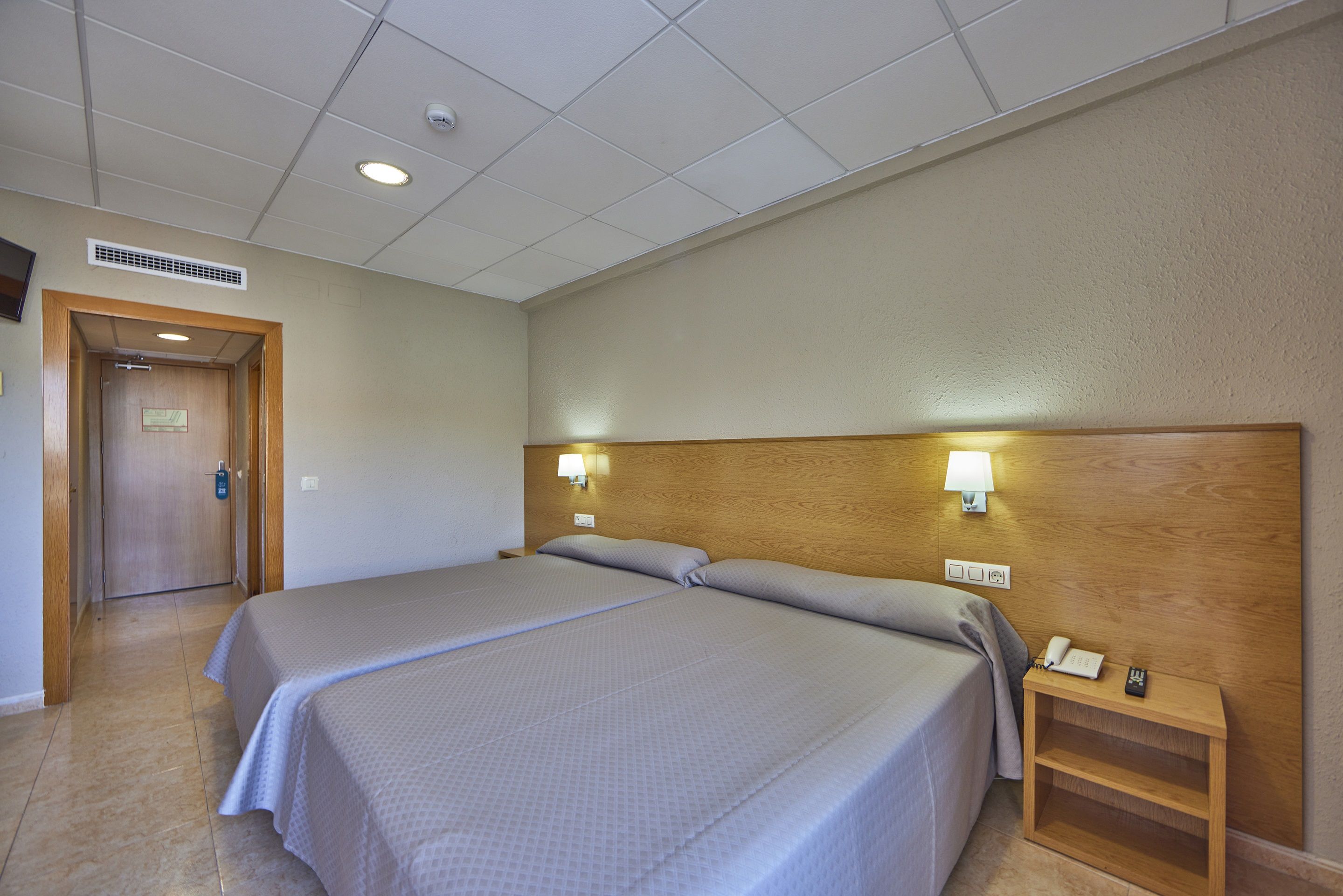 DOUBLE STANDARD ROOM BALCONY OR TERRACE