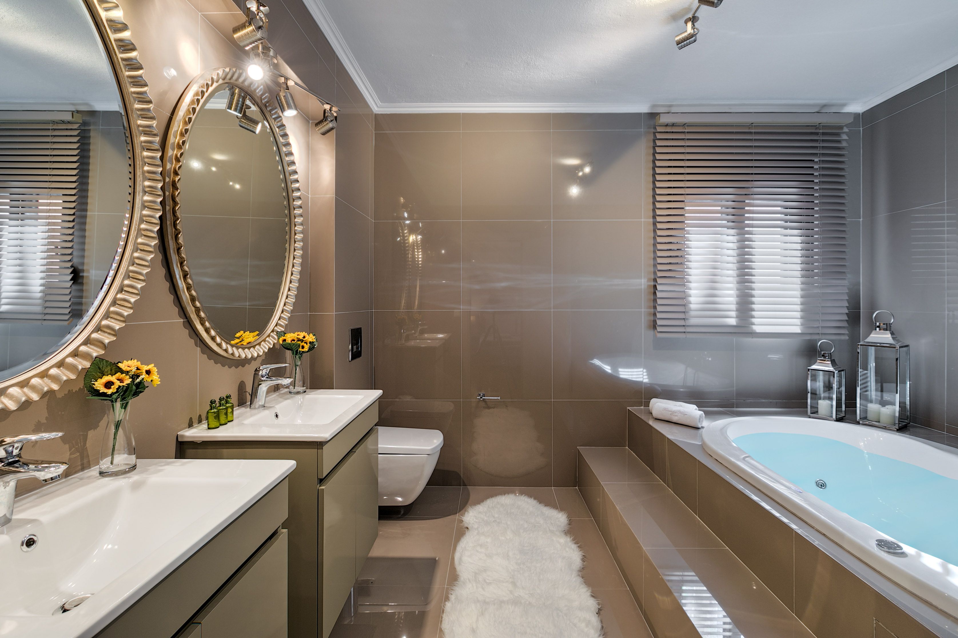 SUITE FOUR BEDROOMS
