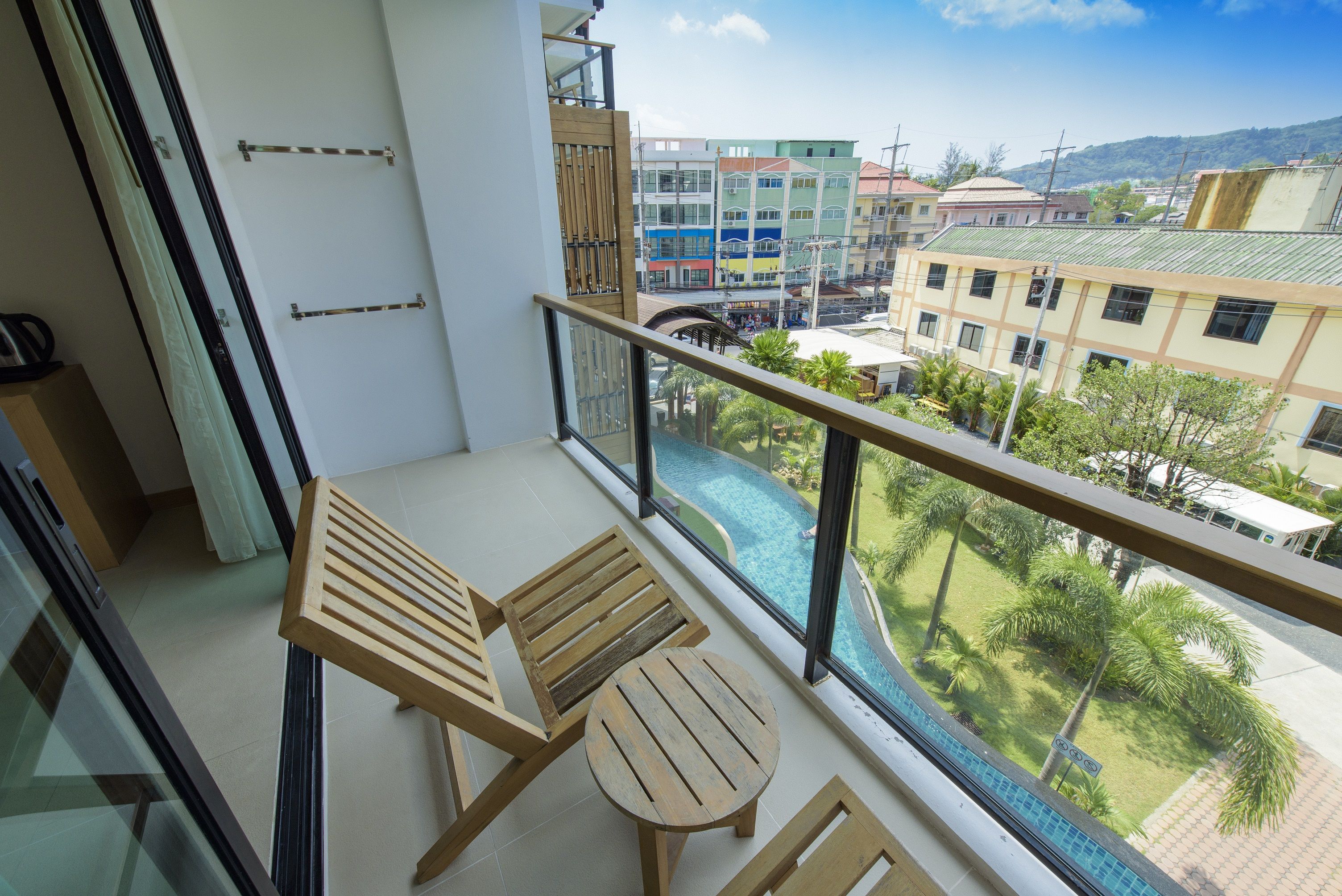 Executive Pool View Room