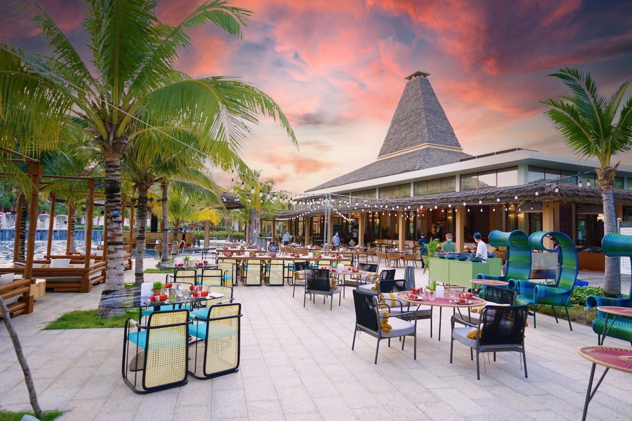 Lua - Grill & Bar