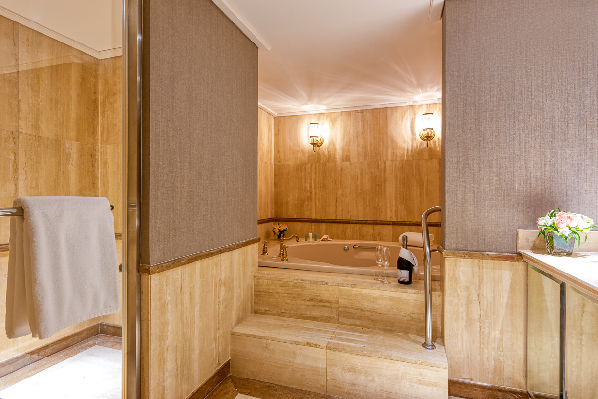 Presidential Suite