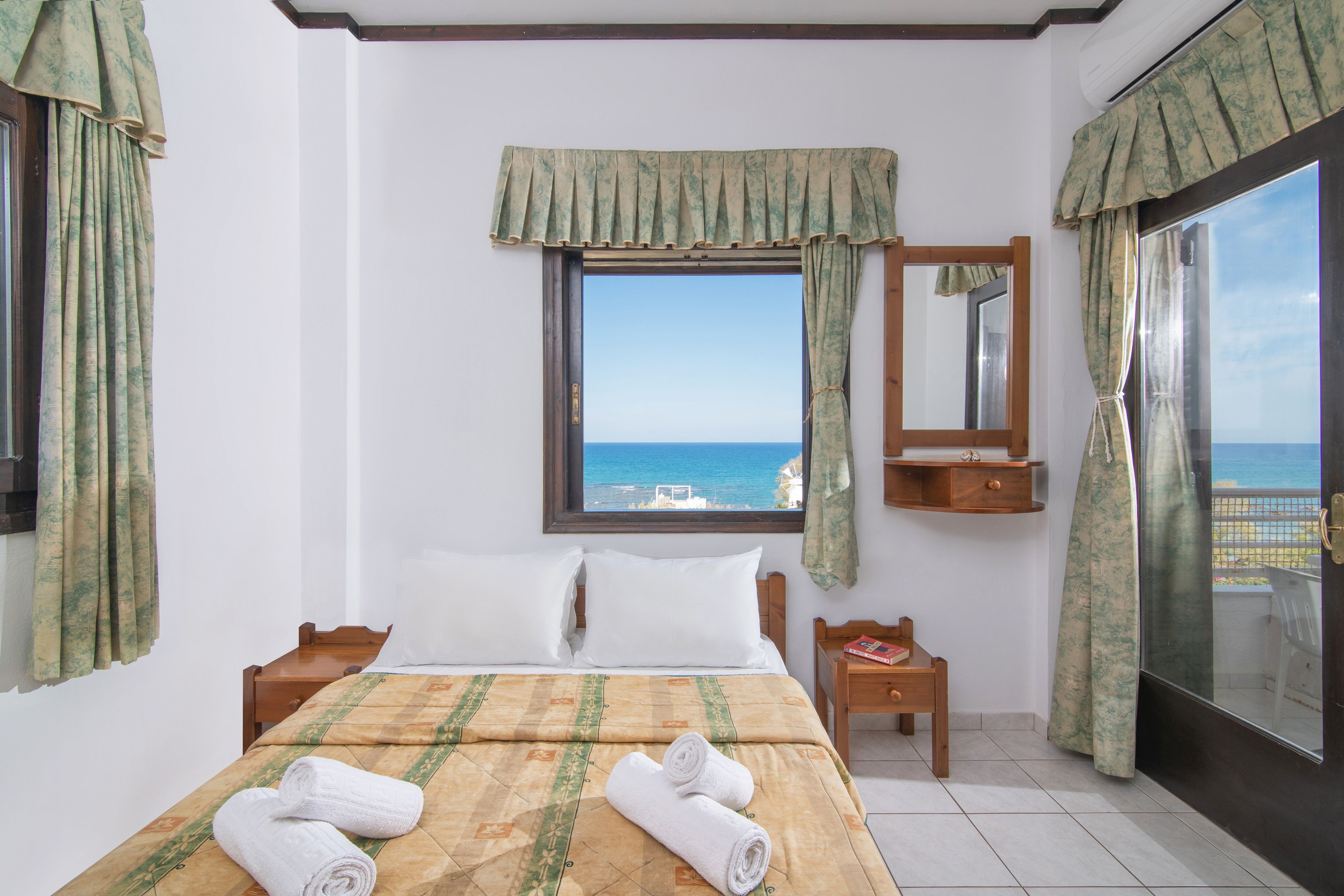 5-bed Apartment