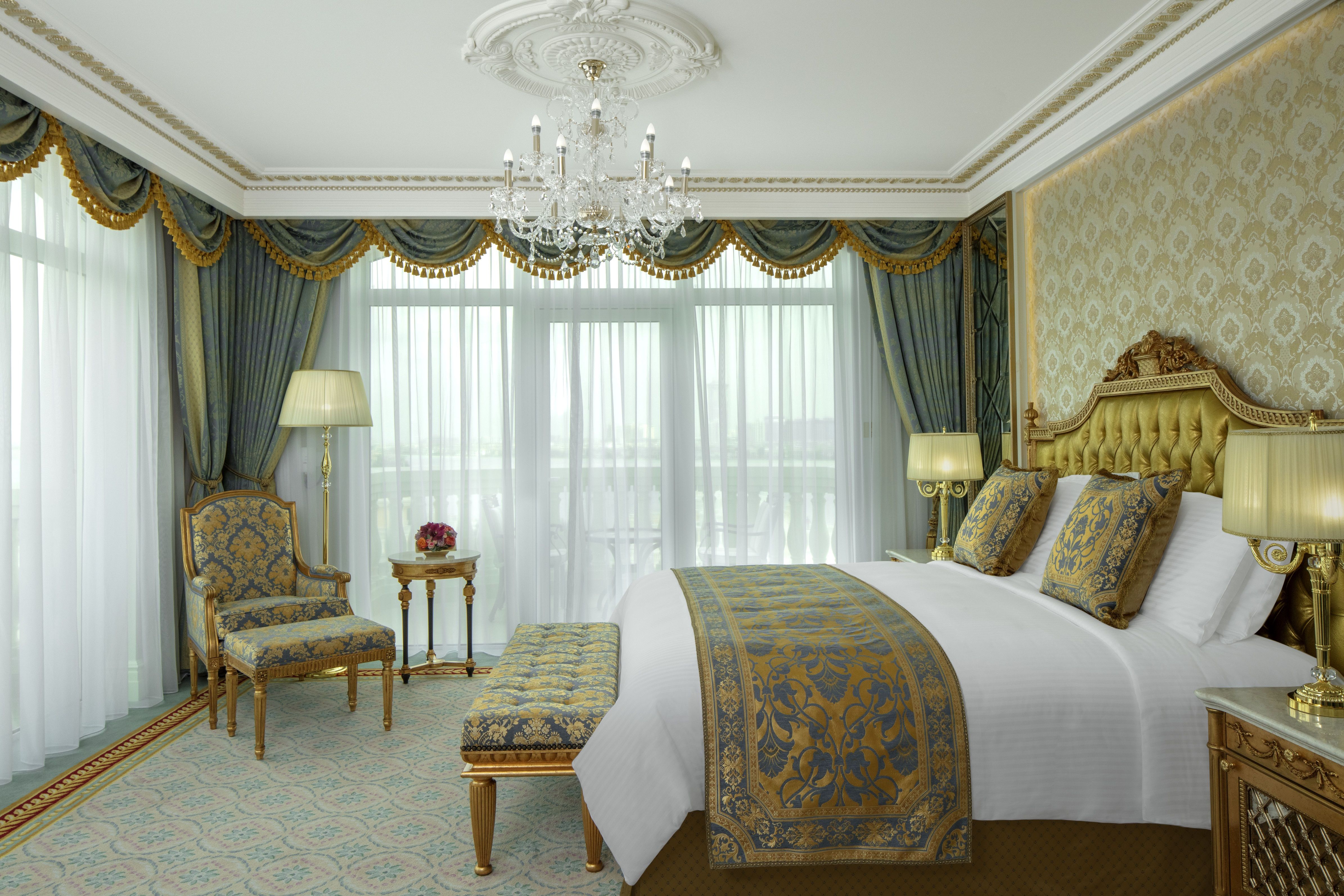 Signature Suite Palm