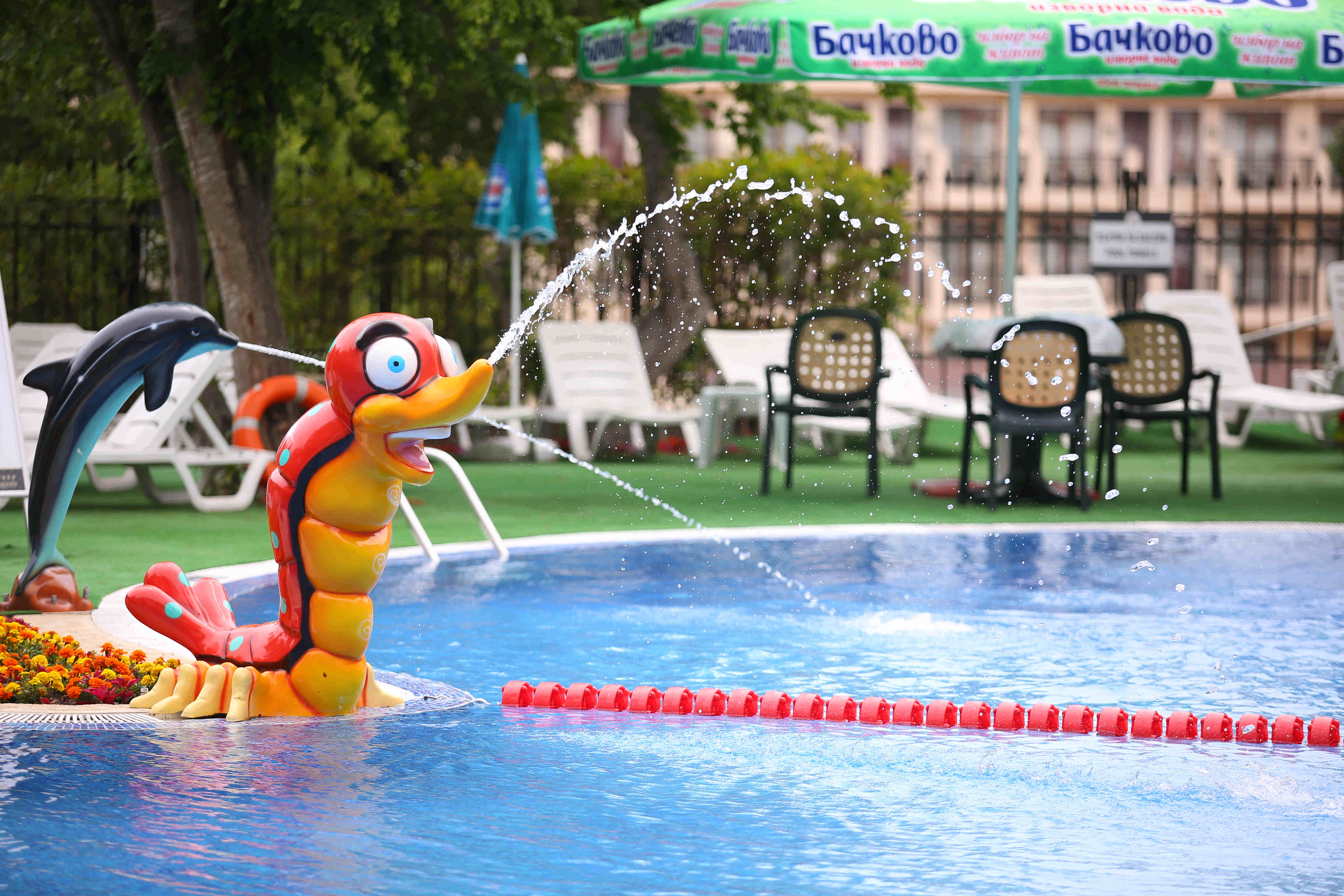 Piscina exterioara pentru copii