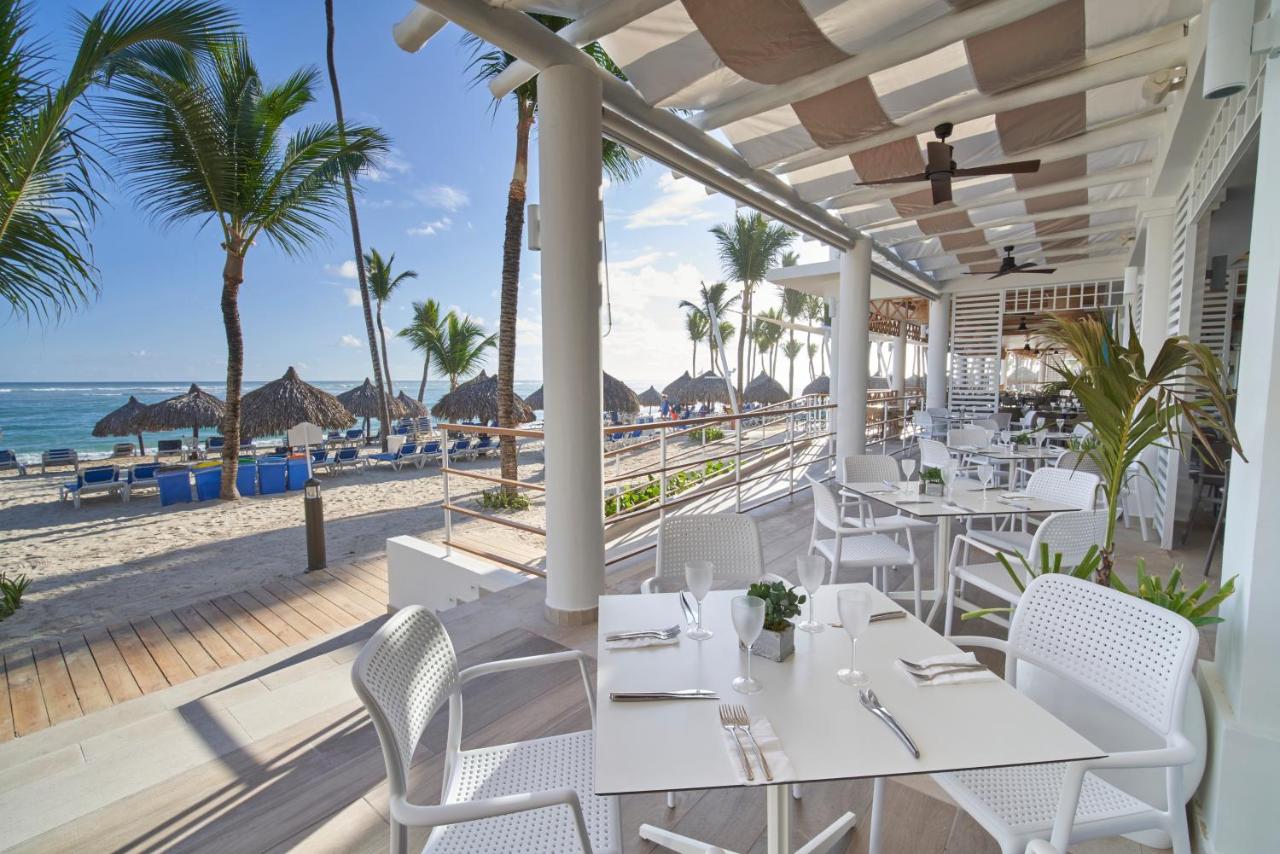 Las Olas Restaurant