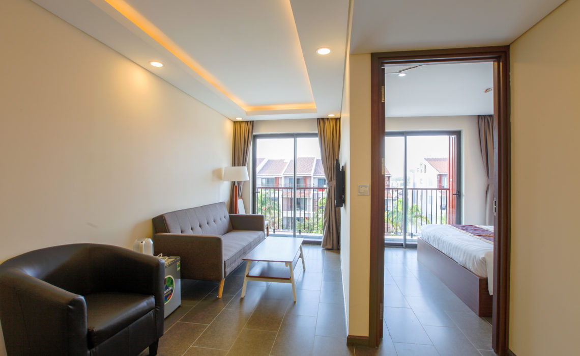 SUITE ROOM
