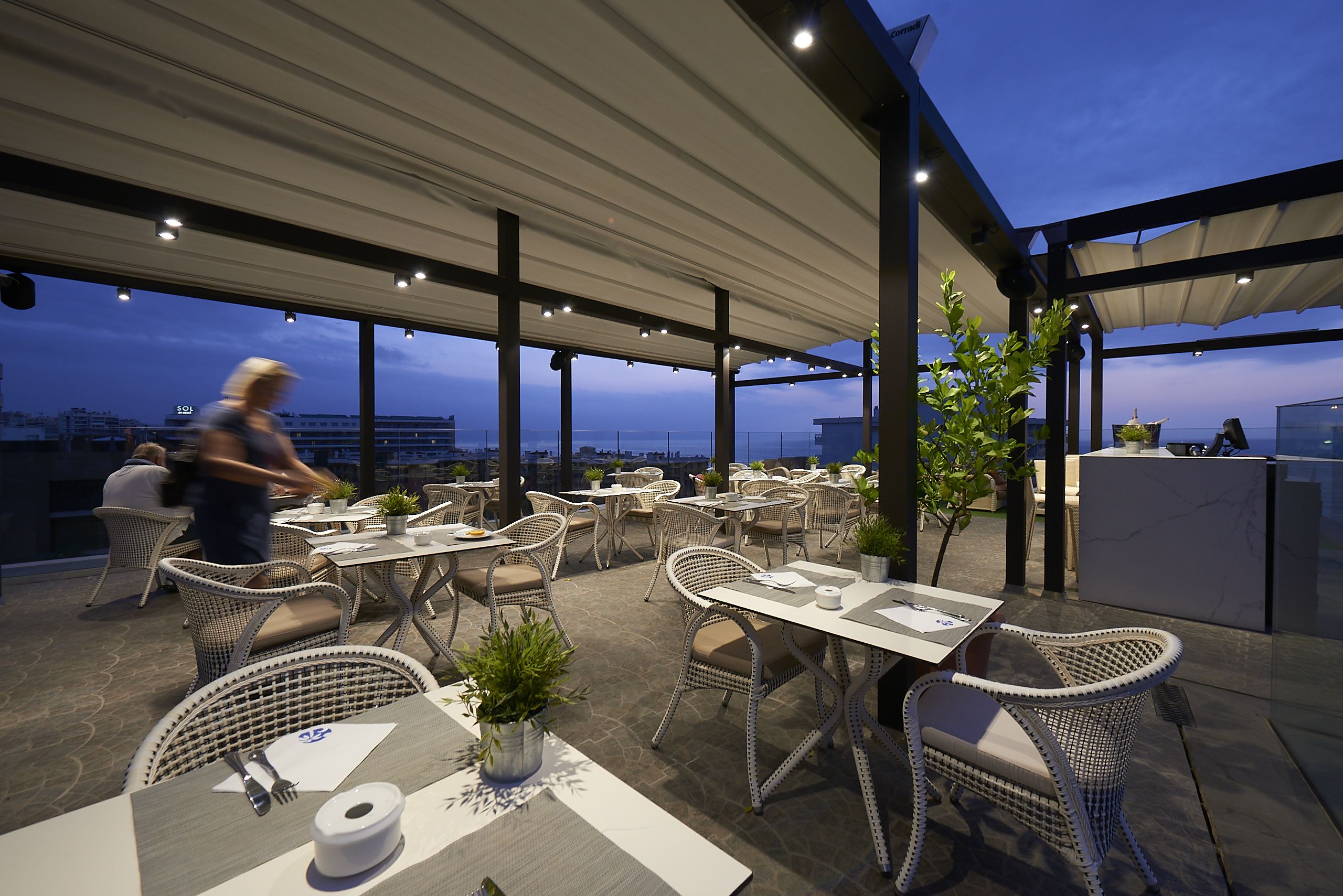 RESTAURANTE BUFFET