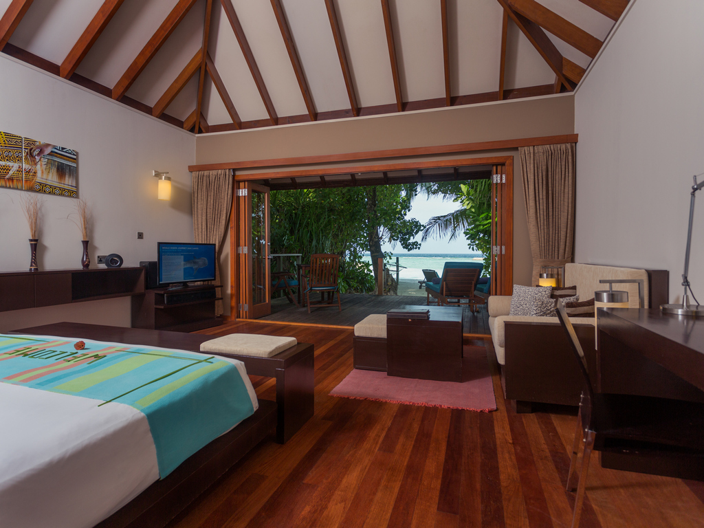 JACUZZI BEACH VILLA