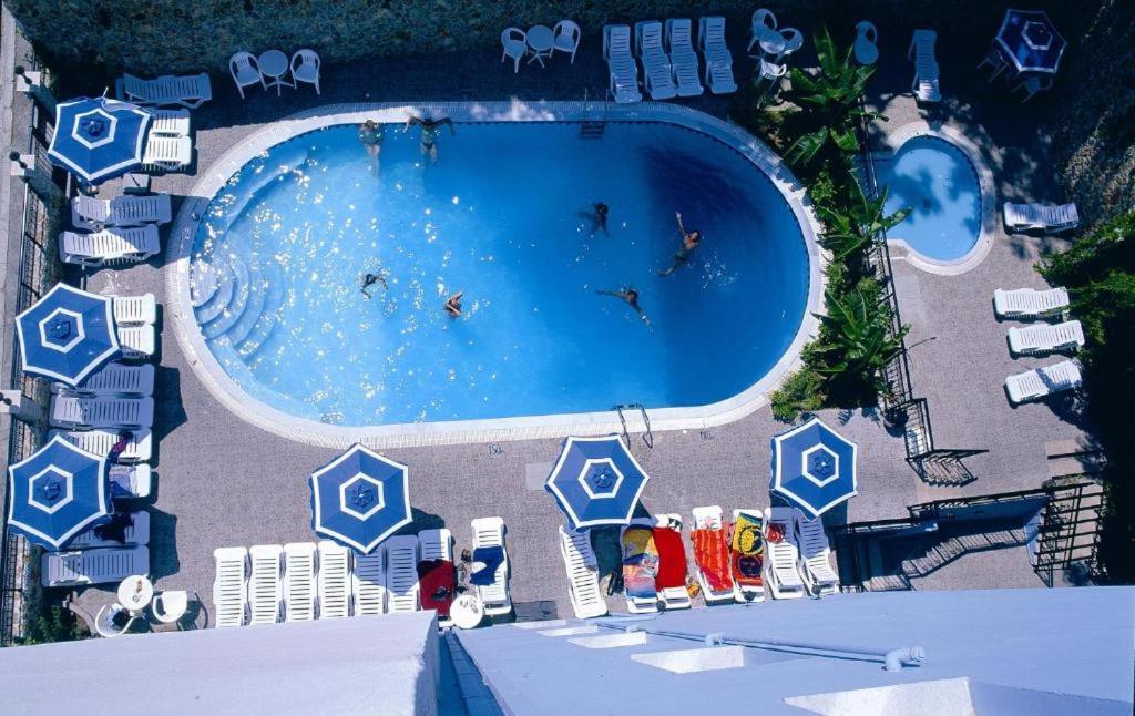 Piscina deschisă