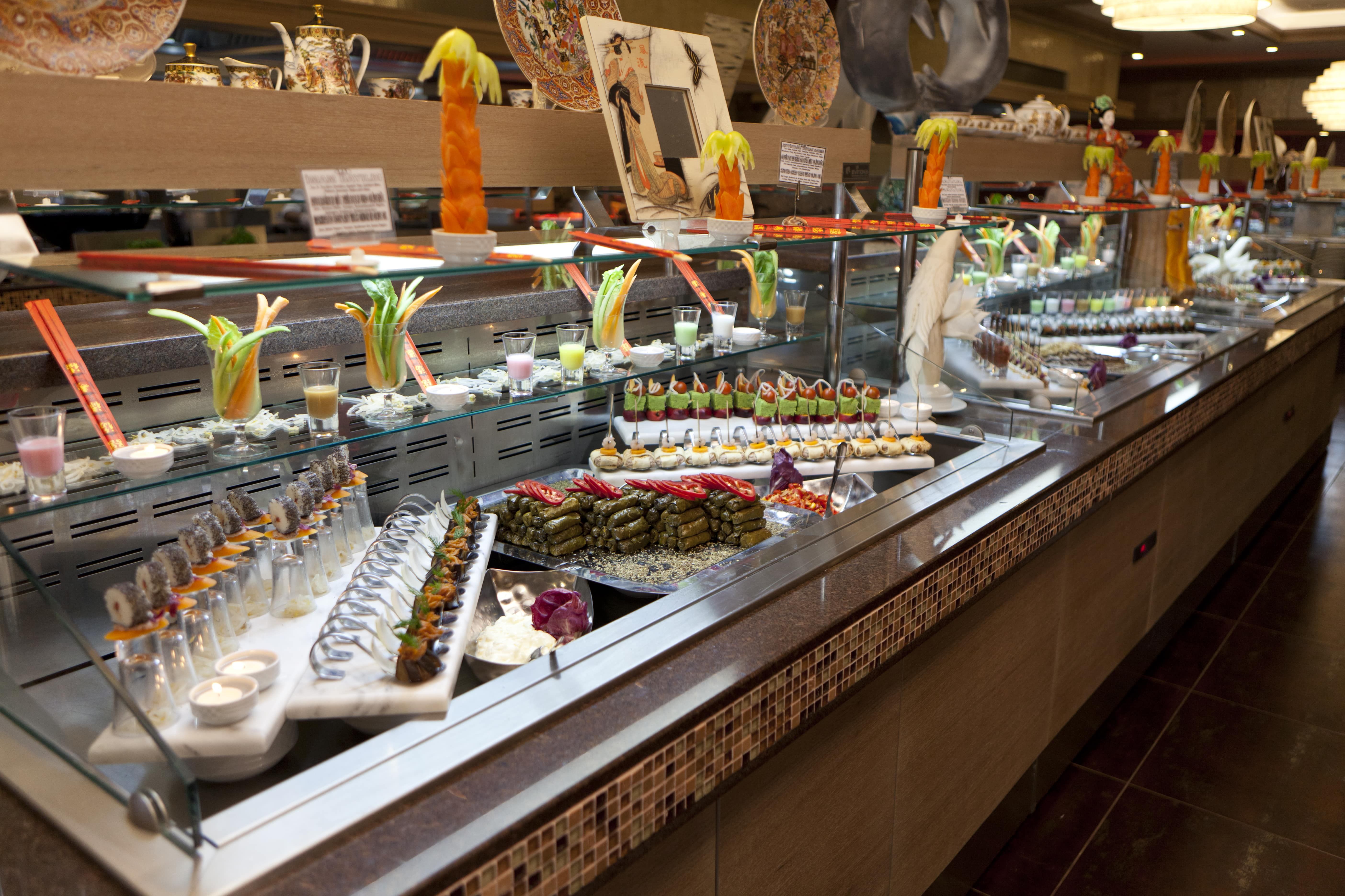 MAIN RESTAURANT