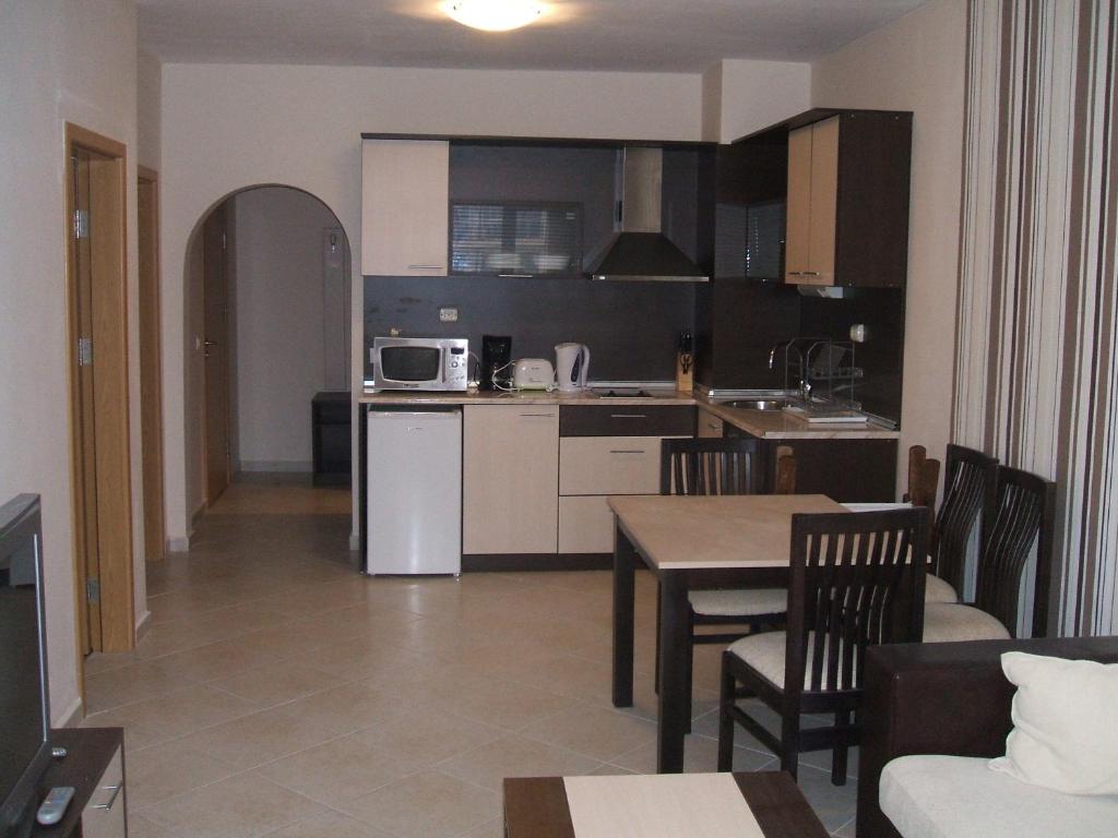 Standard Apartment (Balcony)