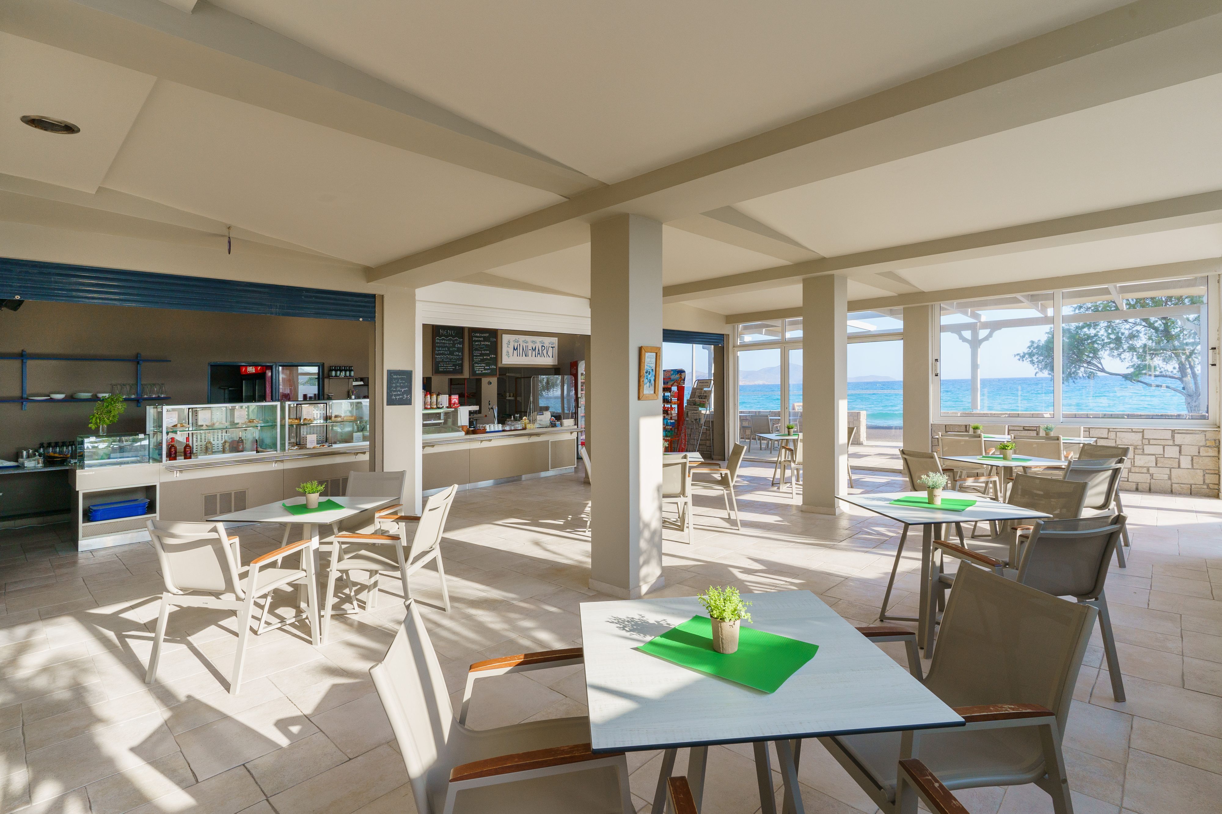 SNACK BAR 