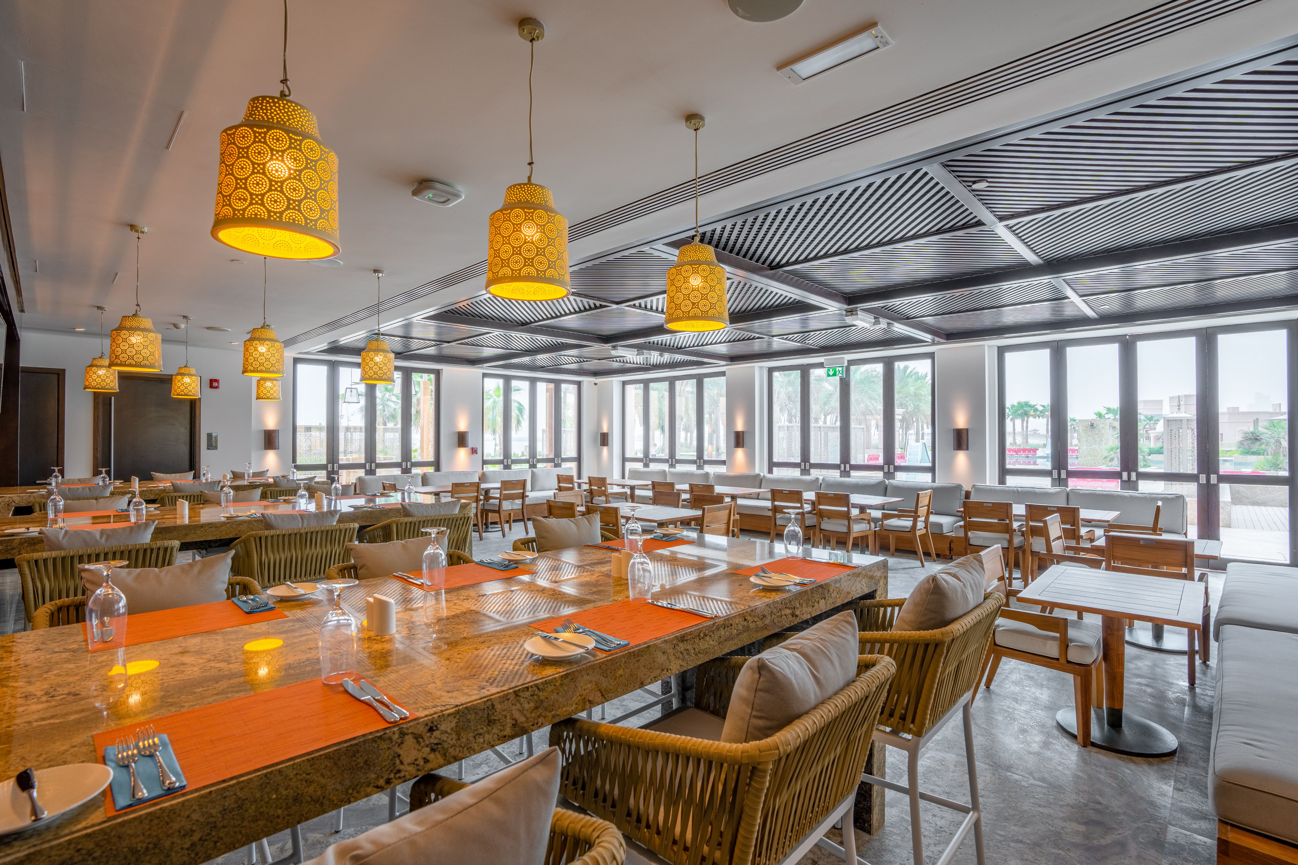 PEOPLE’S RESTAURANT