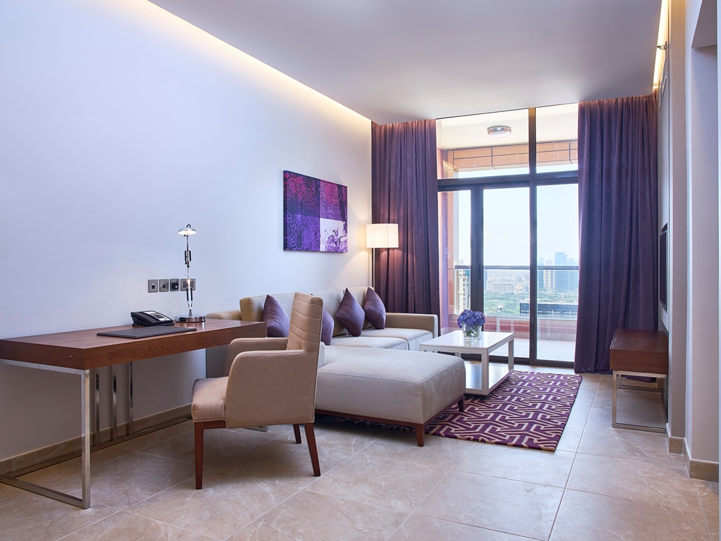 2 Bedroom Suite City View