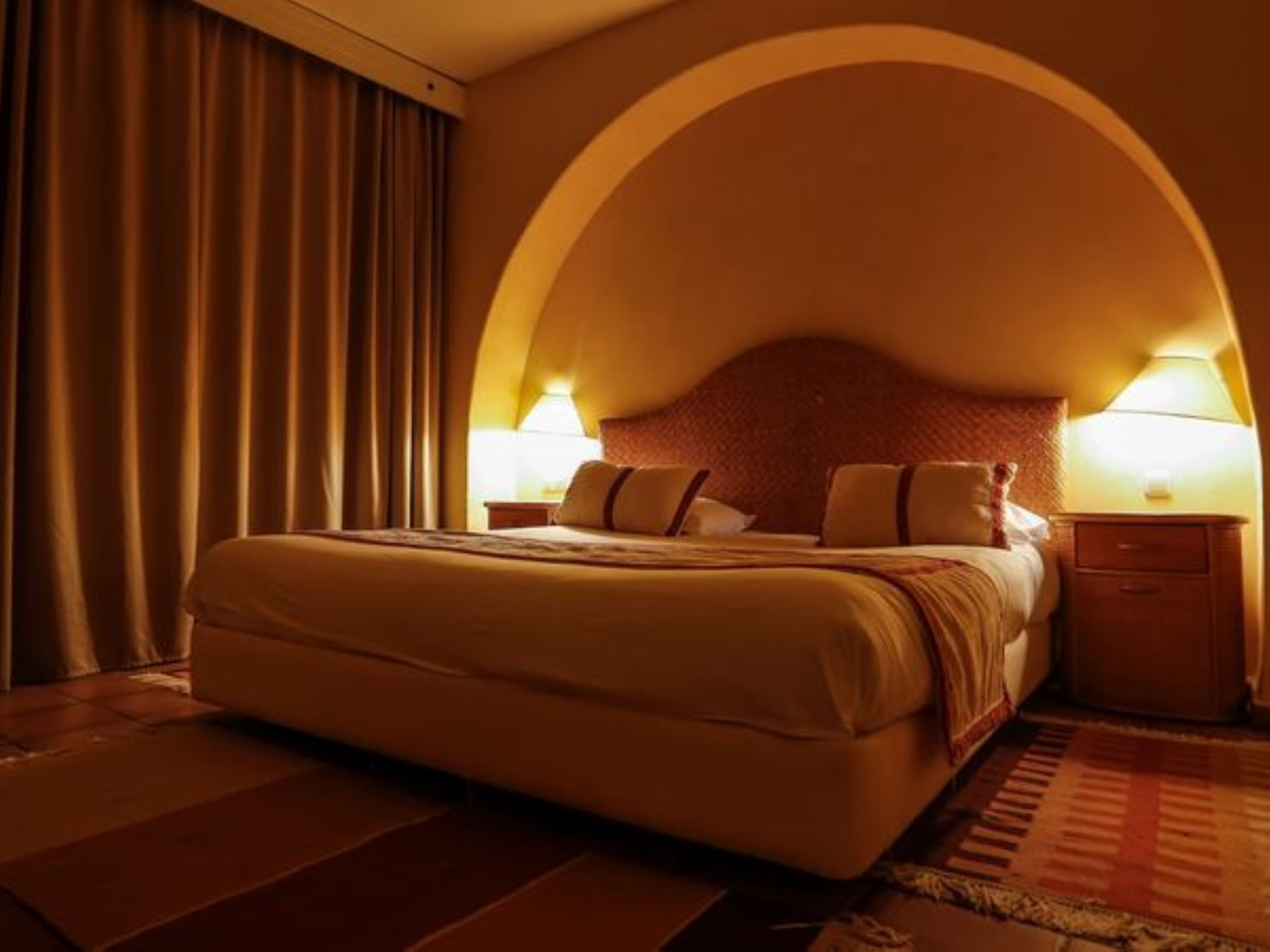 DOUBLE STANDARD ROOM