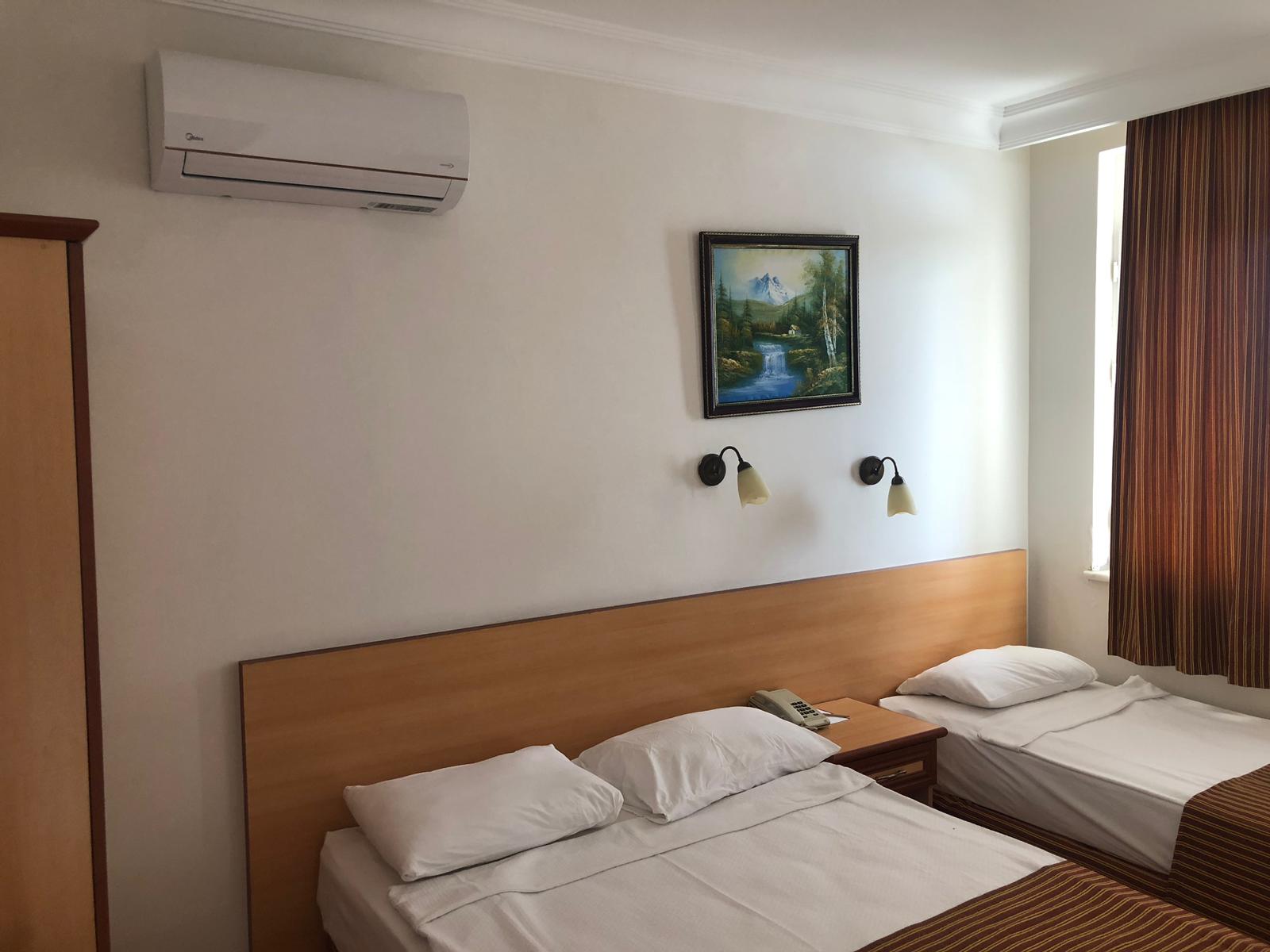 STANDARD ROOM 
