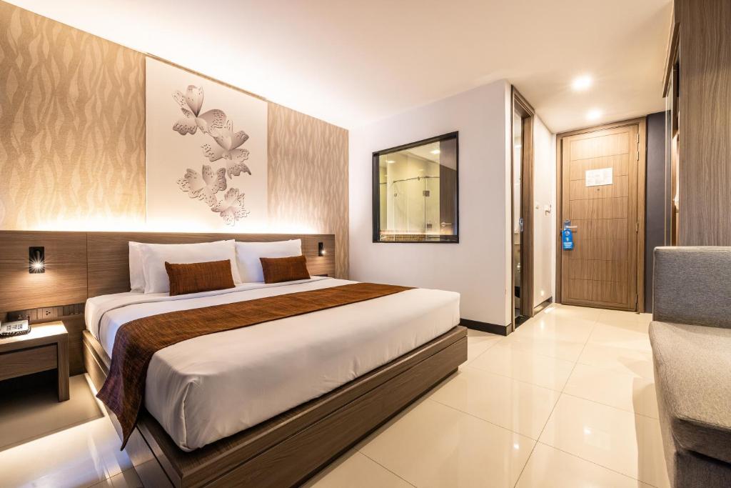 Superior Room