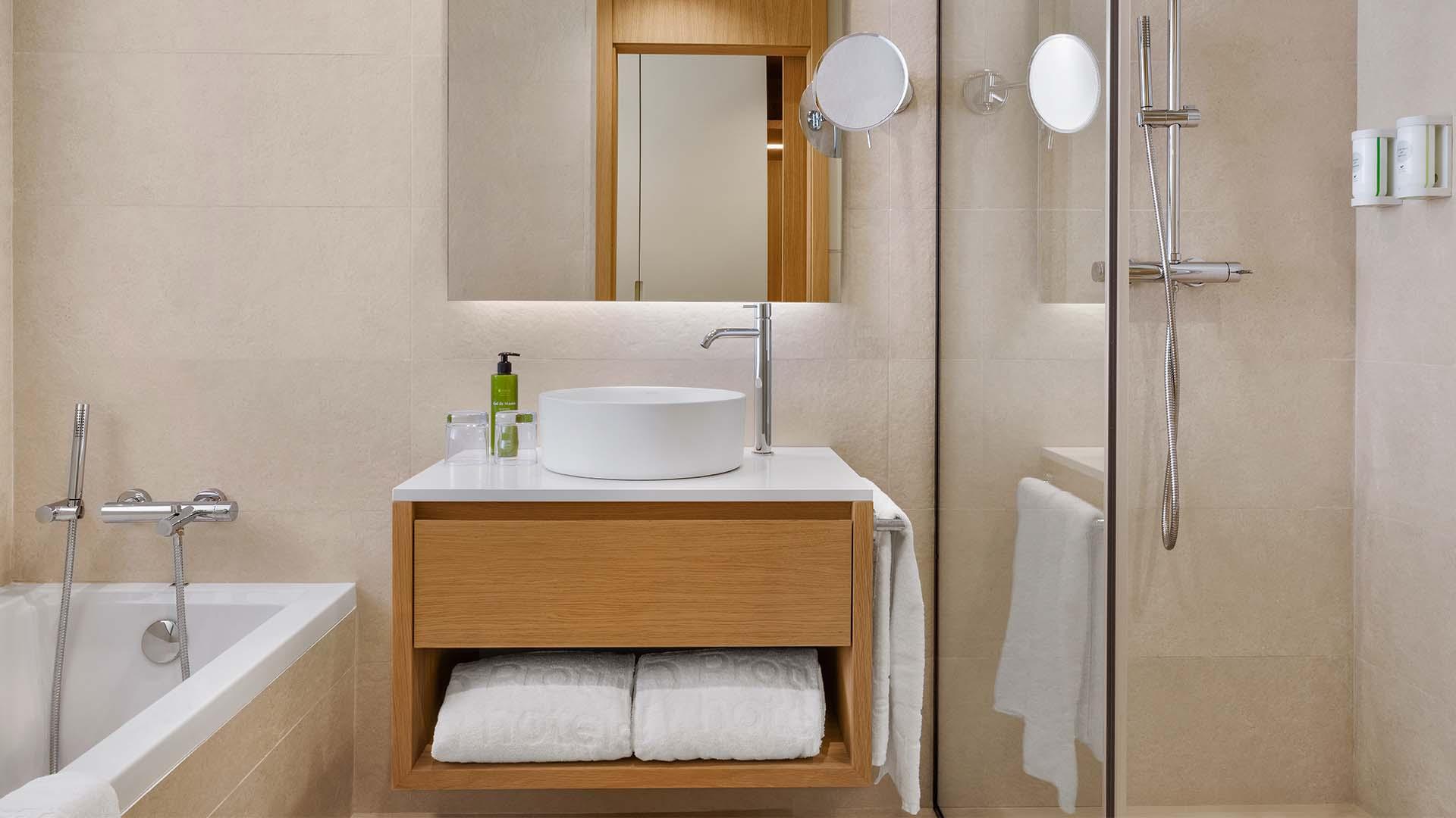 DOUBLE SELECT BALCONY OR TERRACE SEMI PRIVATE POOL
